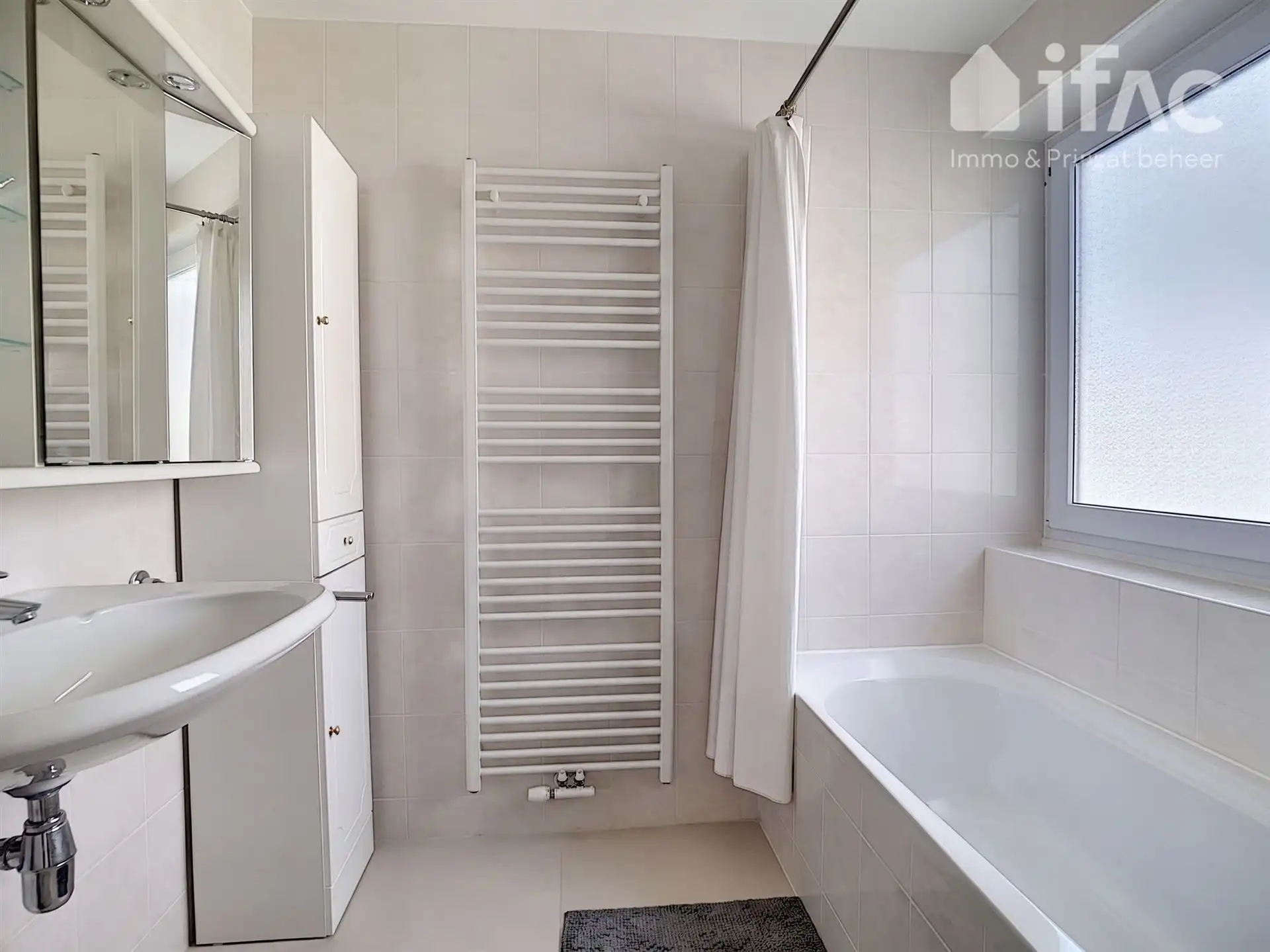 Top gelegen villa met 4 slaapkamers foto 18
