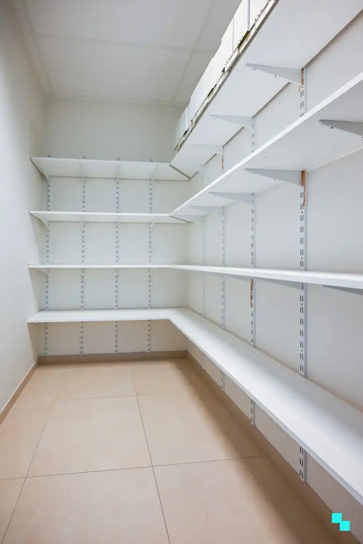 Uiterst commercieel en vlot bereikbaar handelspand (340 m²) te Izegem foto 28