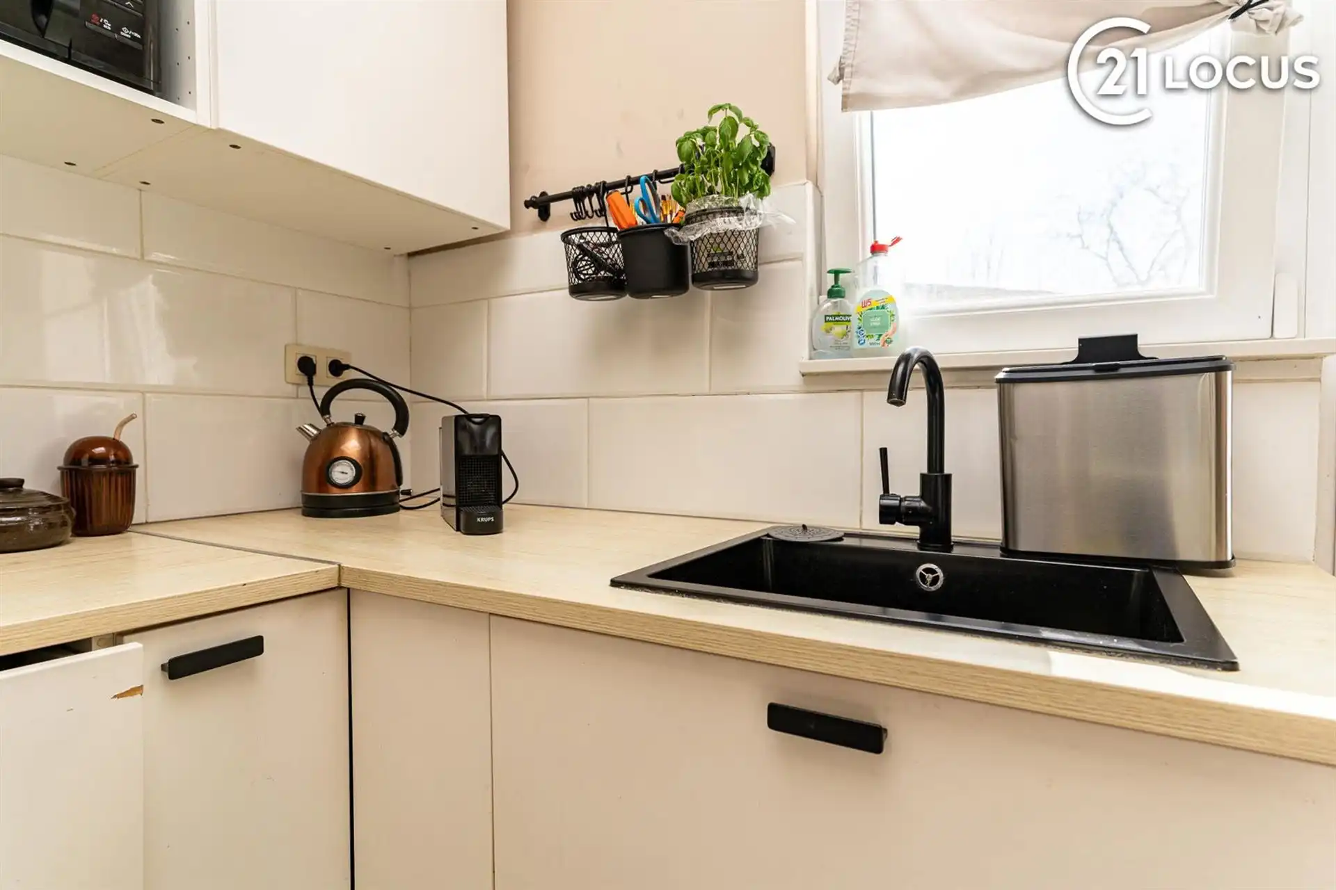 Ruime gezinswoning met 4 slaapkamers, 2 badkamers en EPC B foto 7