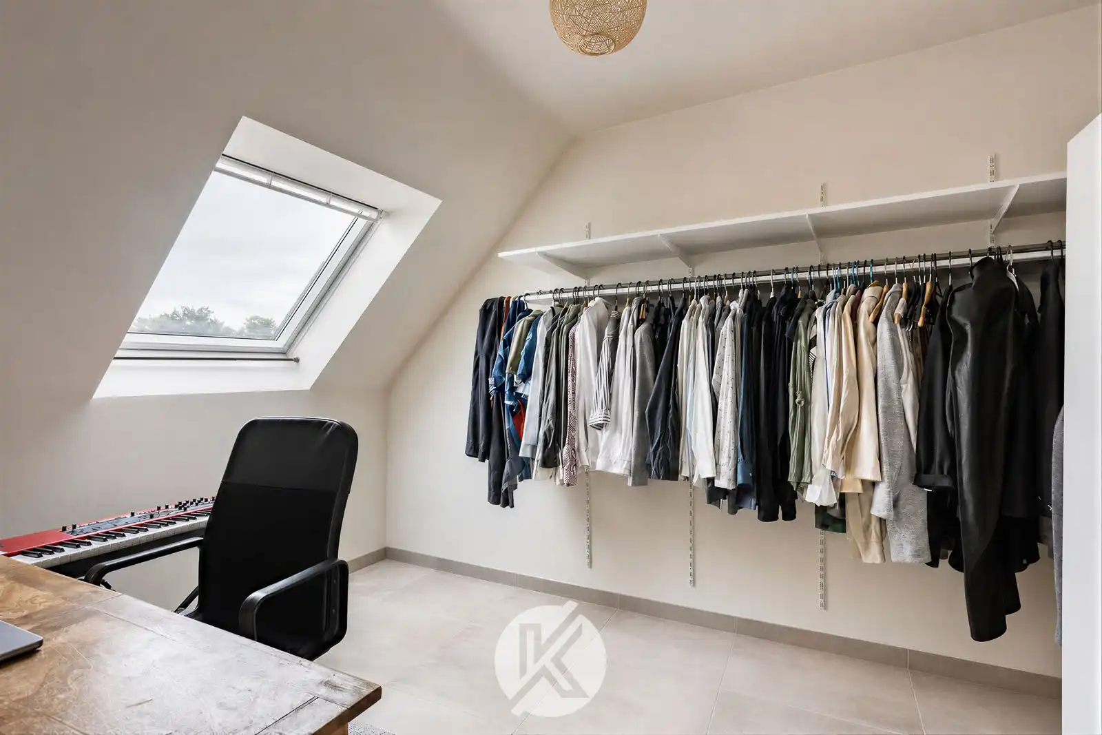 Elegant appartement met private garage foto 10