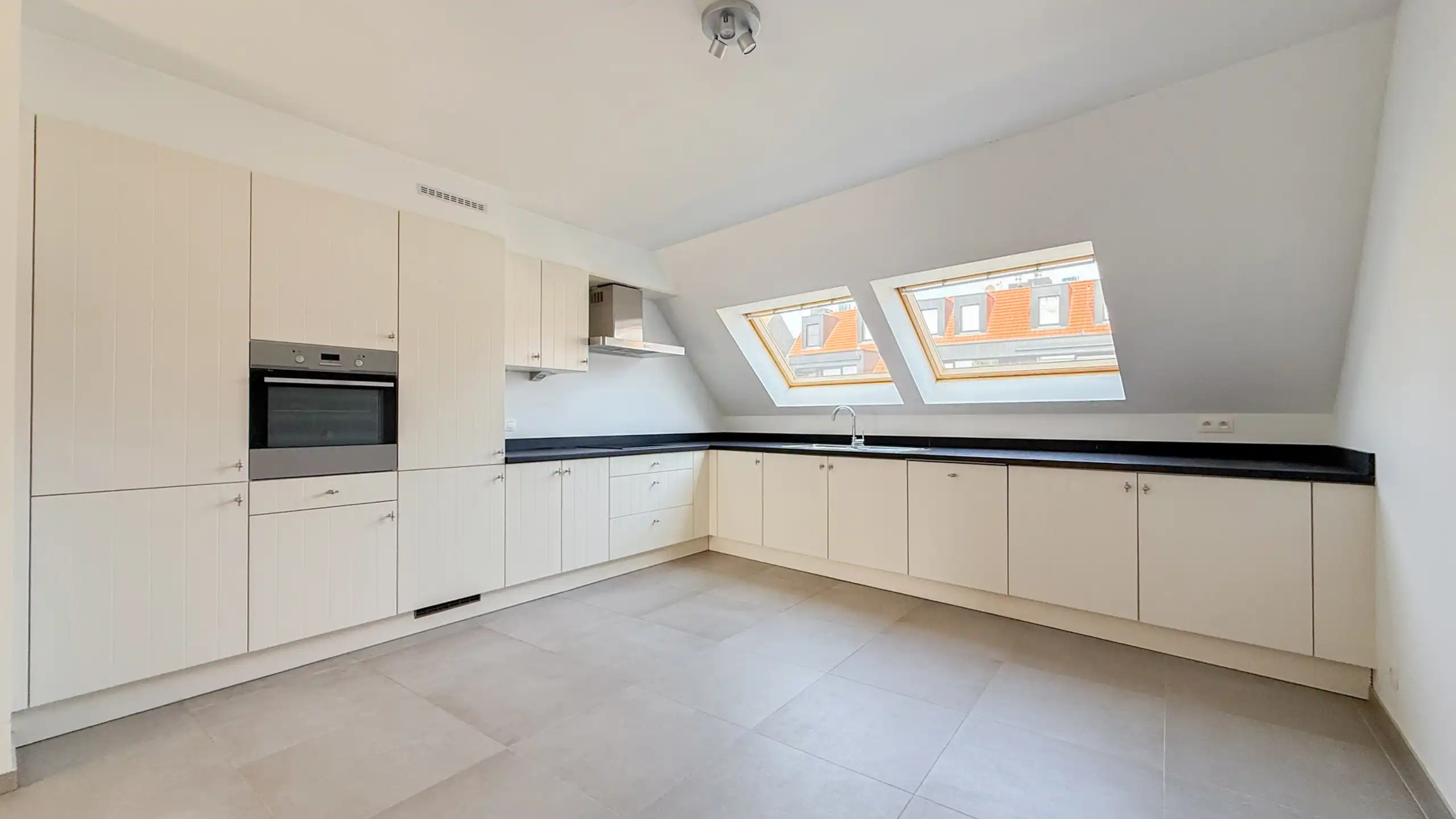 Licht en modern duplexappartement met zuidgericht terras... foto 11