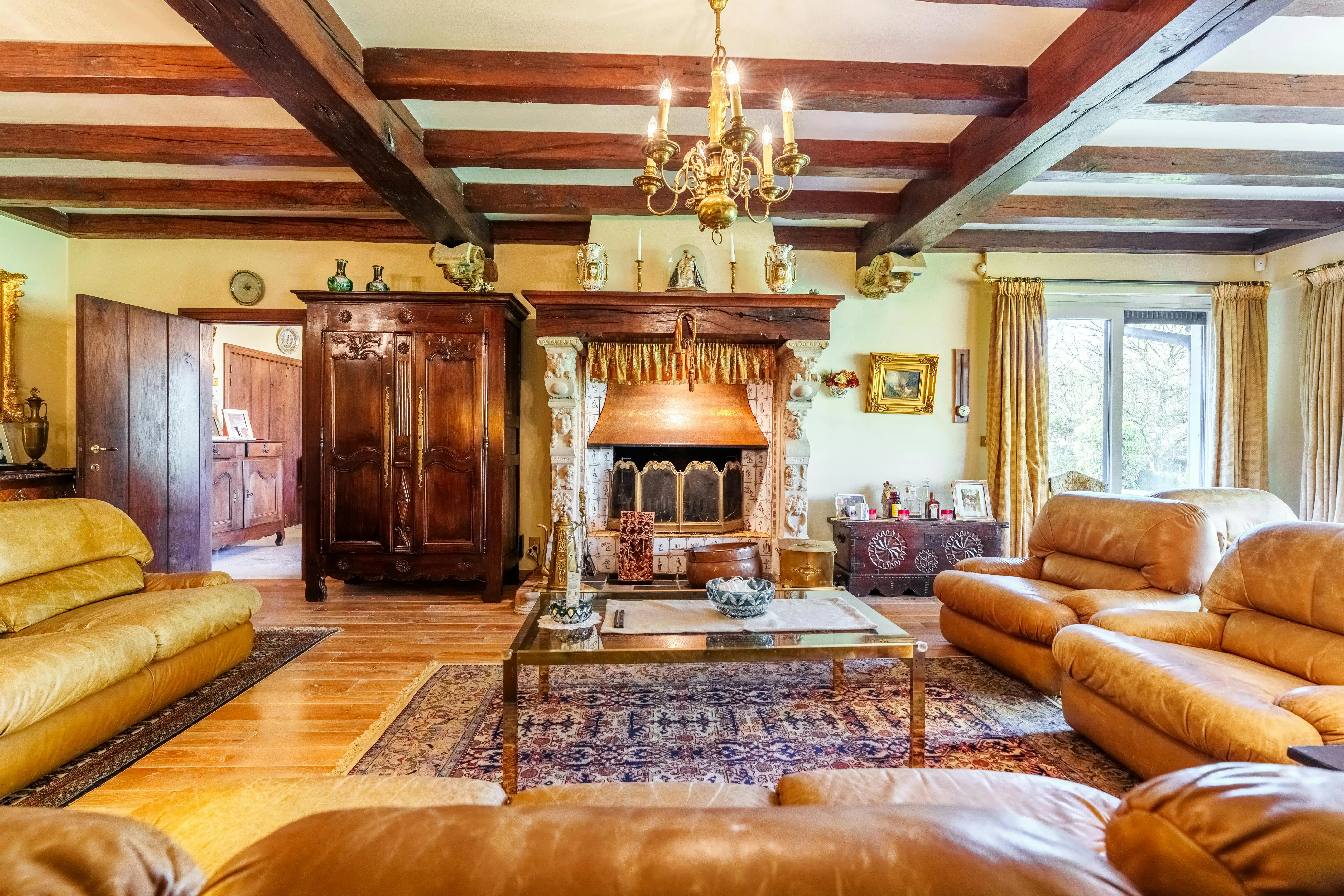 Unieke villa met vijver te koop aan de rand van Roeselare foto 11