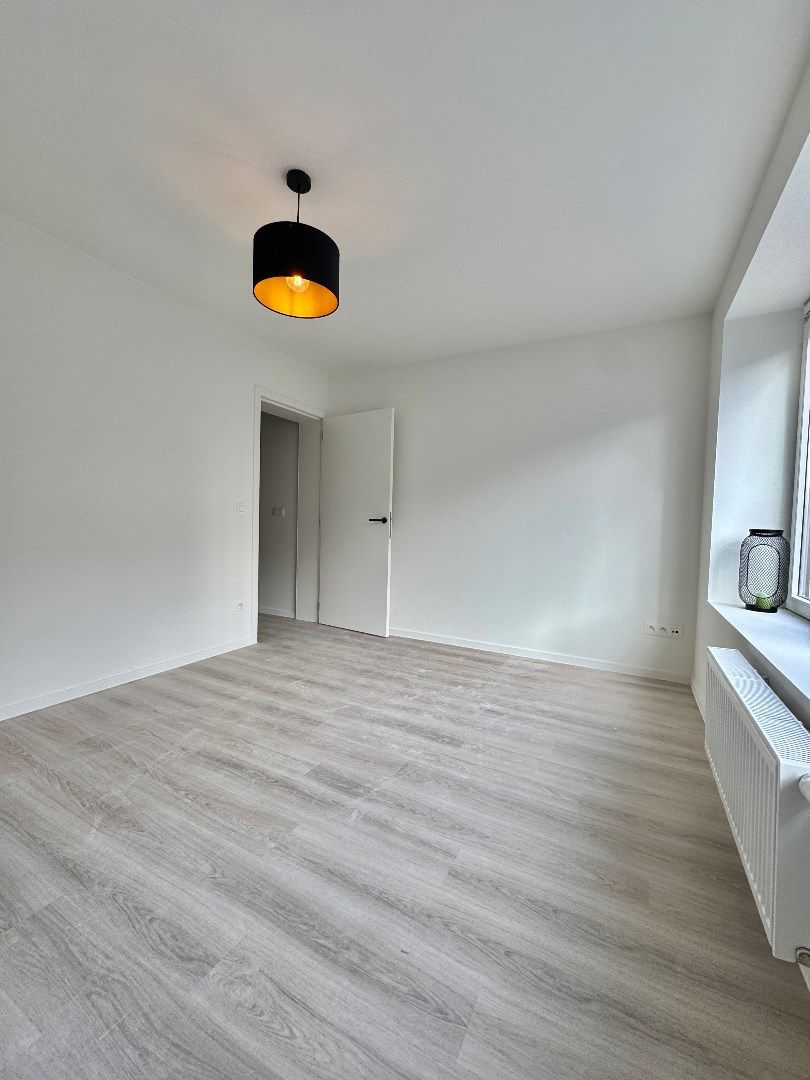 Nieuwe woning met 3 kamers en volle uitweg foto 12