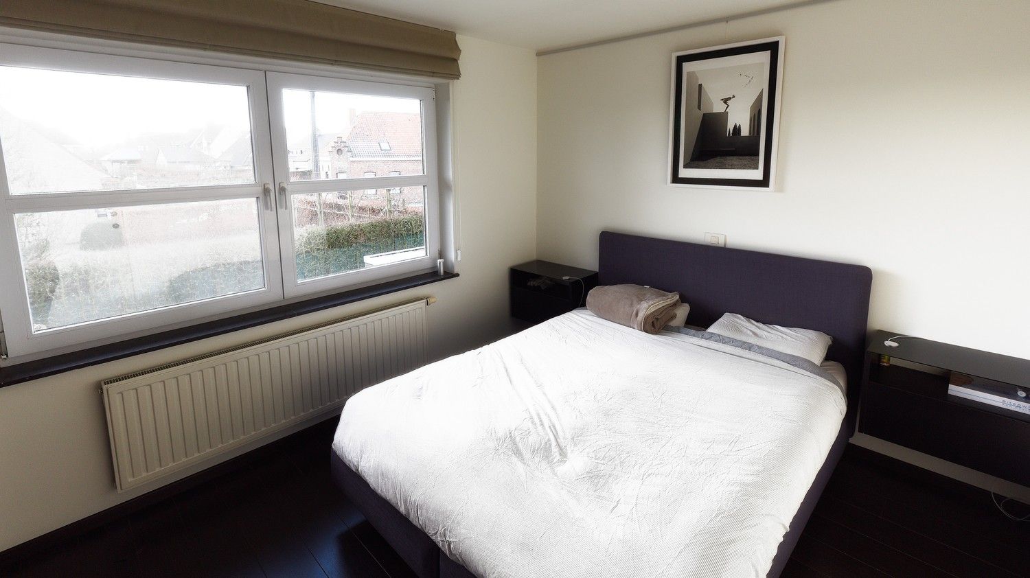 Instapklare gezinswoning met 4 slaapkamers en zongerichte tuin. foto 11