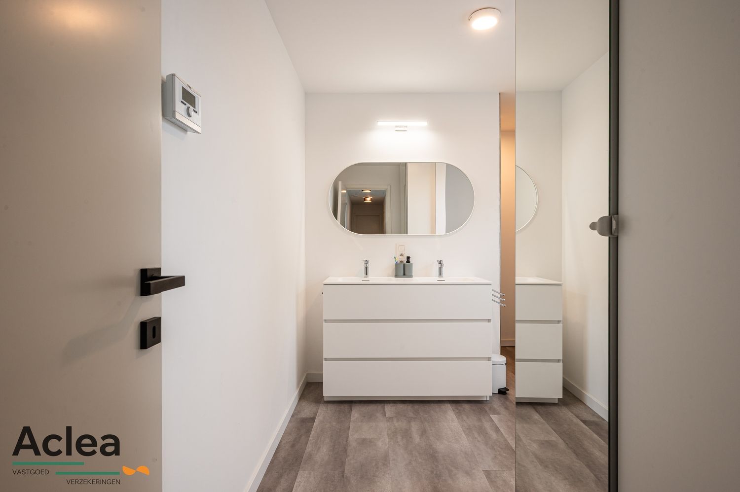Moderne woning met 3 slaapkamers foto 26