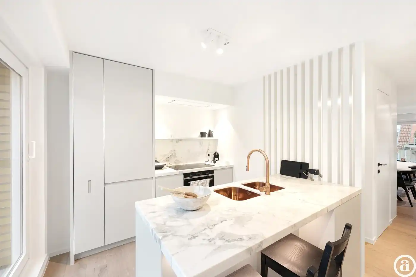 Instapklaar duplex-appartement (3 slpk) met zonneterrassen   foto 12