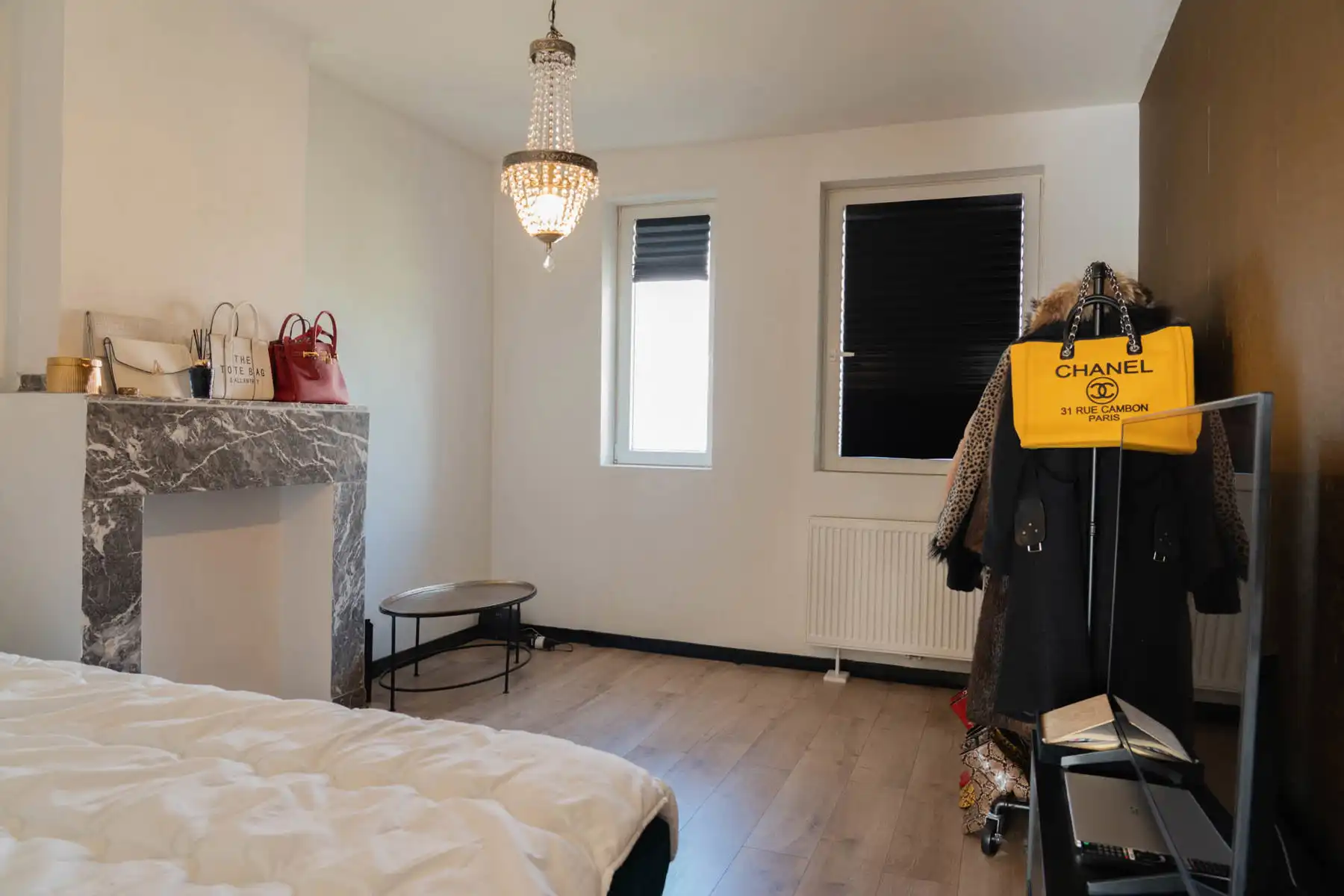Instapklaar 1-slaapkamerappartement met terras in Deurne foto 8