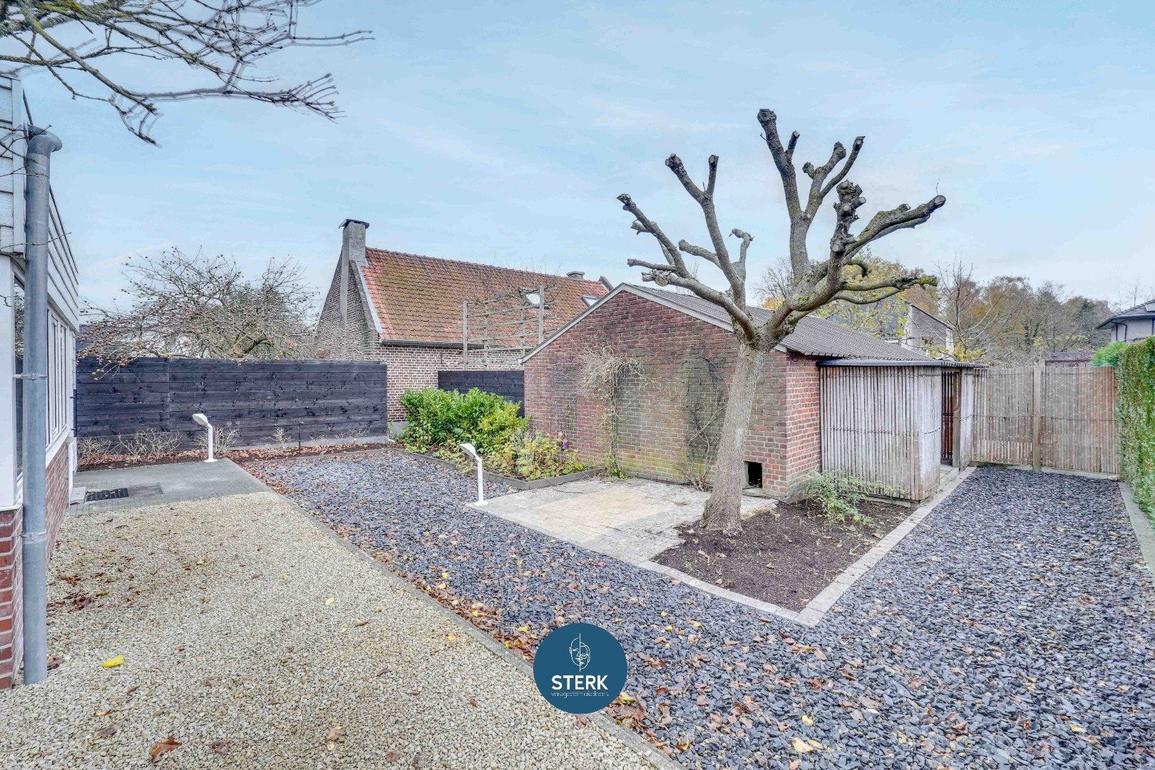 GELIJKVLOERS 1 SLPK-APPARTEMENT MET TUIN IN ZUTENDAAL !  foto 15