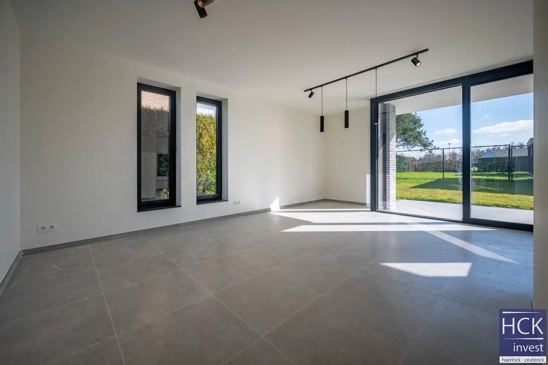 KRUISHOUTEM - Nieuwbouwappartement met high-end afwerking! foto 3