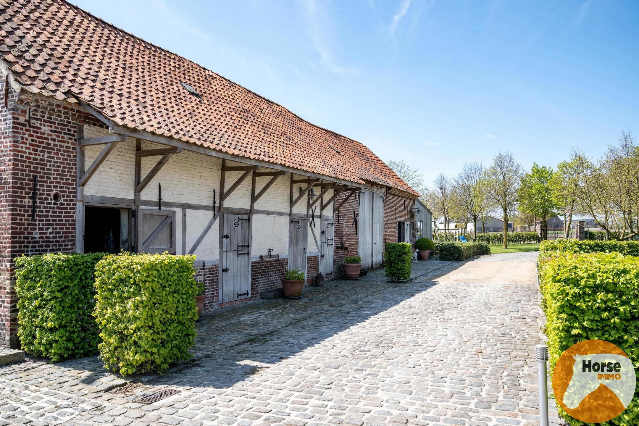 PITTEM - Landelijke Hoeve met Bijgebouwen op 1ha82a62ca foto 38