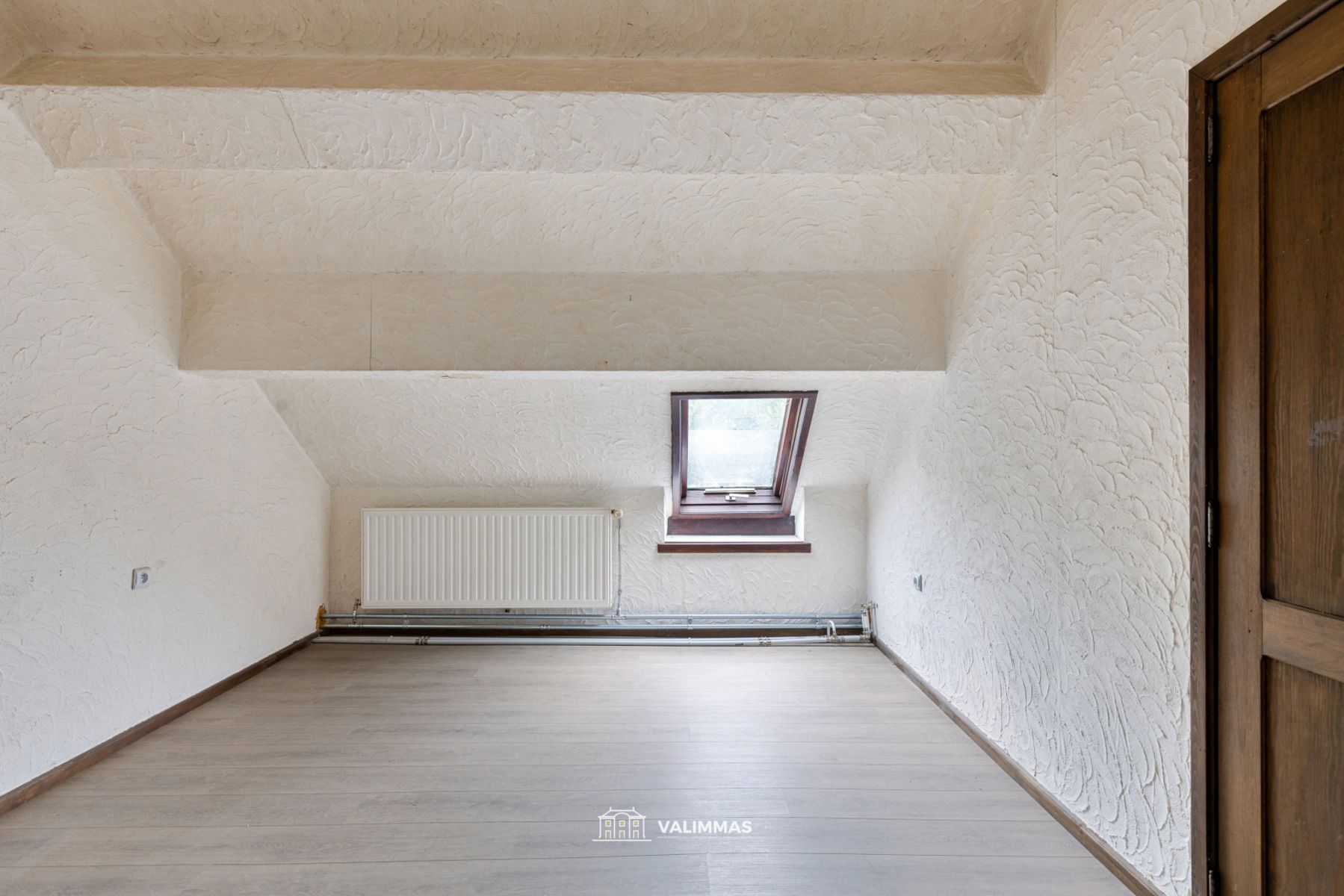 Uniek gelegen charmante en landelijke woning met garage... foto 12