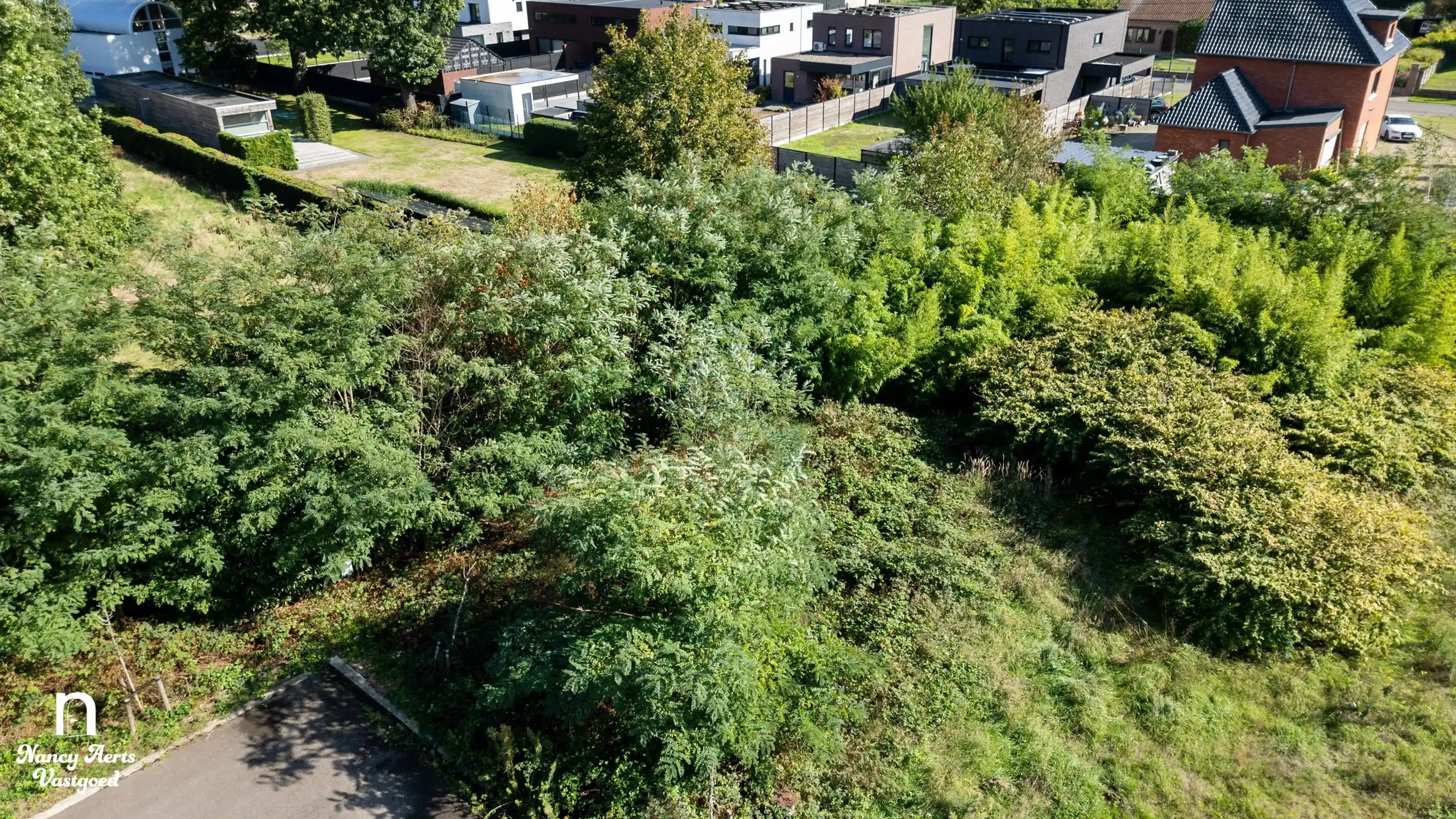 Uniek en rustig gelegen bouwgrond 638 m² voor open bebouwing foto 6