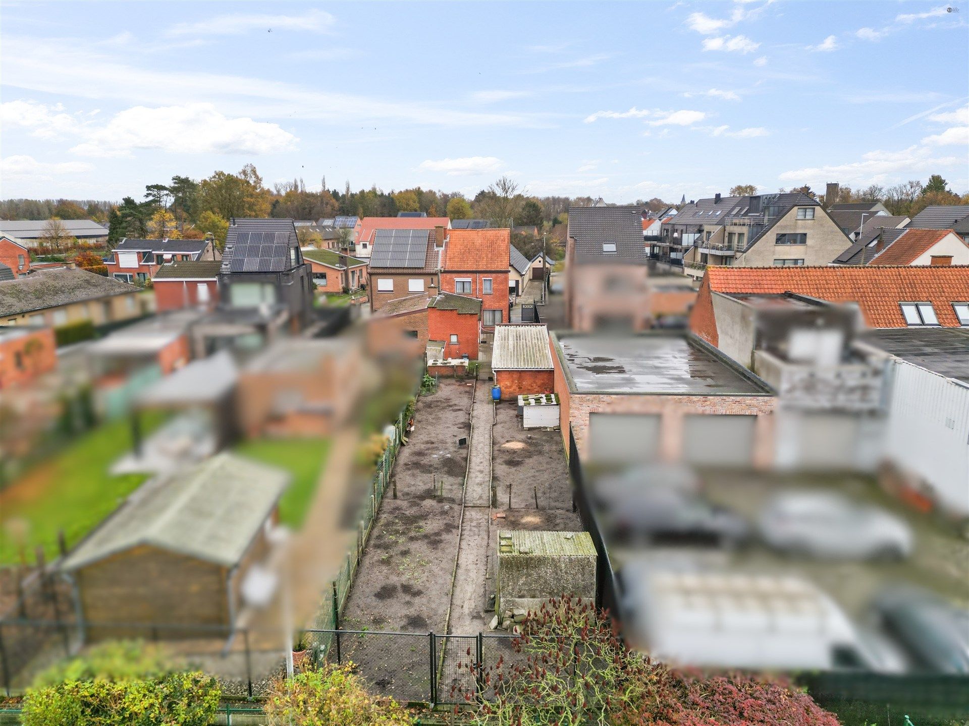 Ruim te renoveren halfopen bebouwing foto 24