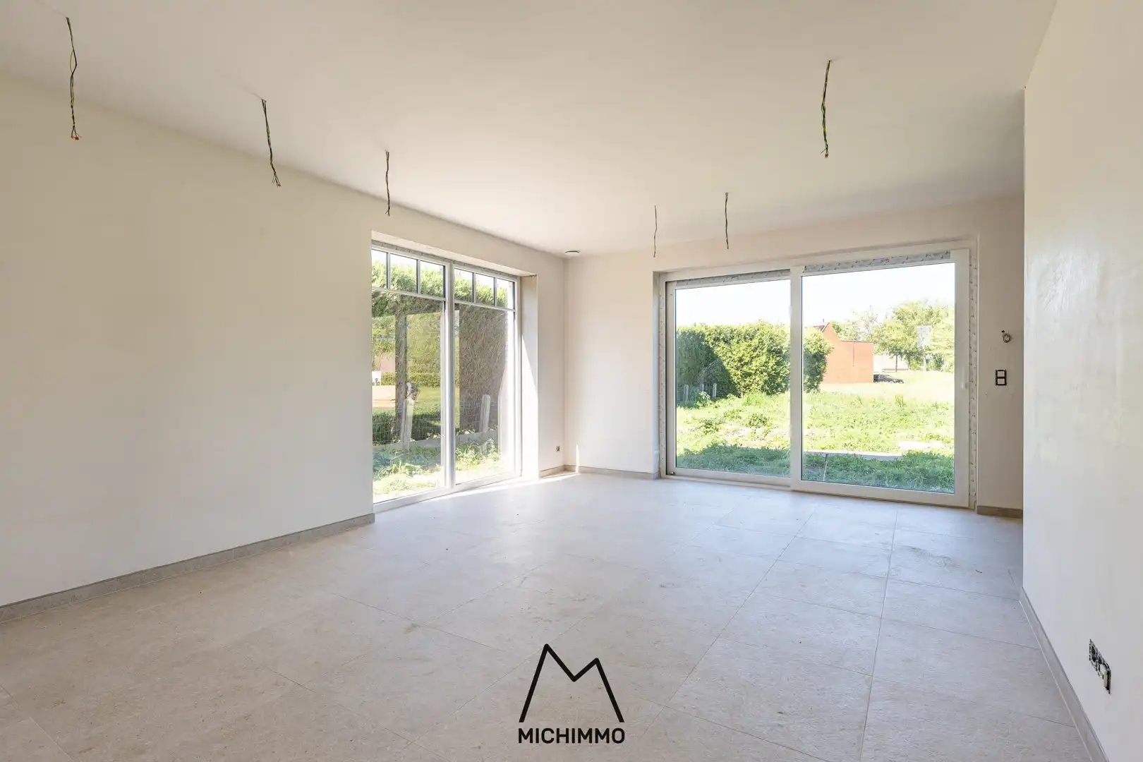Fantastische nieuwbouwwoning met vier slaapkamers op hele leuke locatie. foto 6