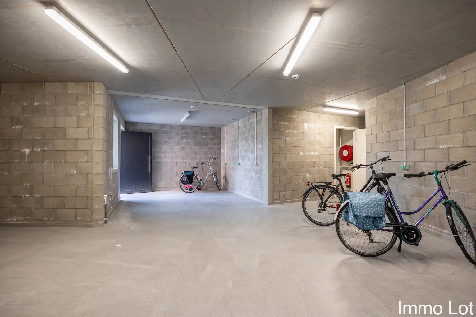 Nieuwbouwappartement met 3 slaapkamers en terras foto 19