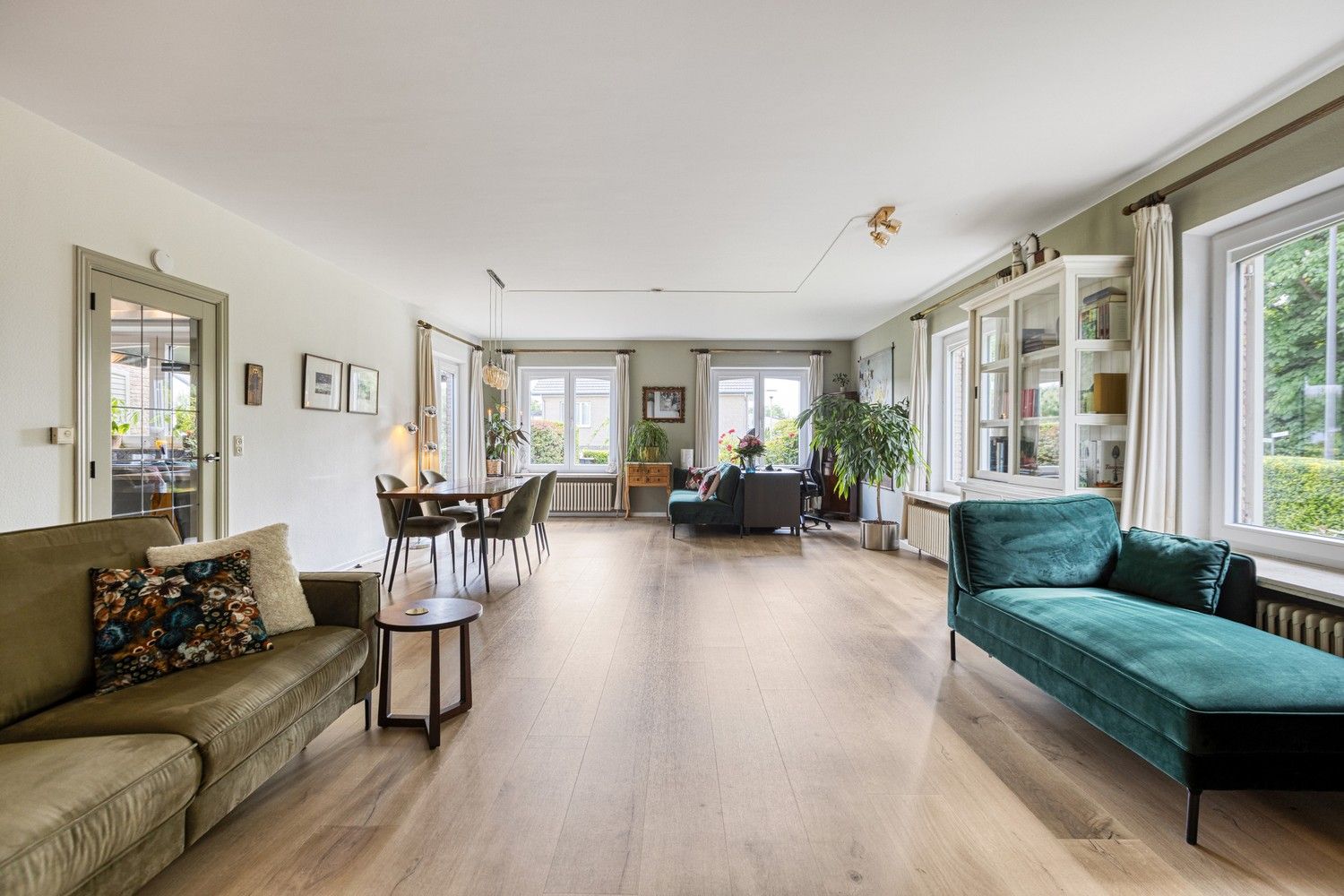 Schitterende woning met authentieke elementen in het goed gelegen Munsterbilzen, Bilzen-Hoeselt! foto 15