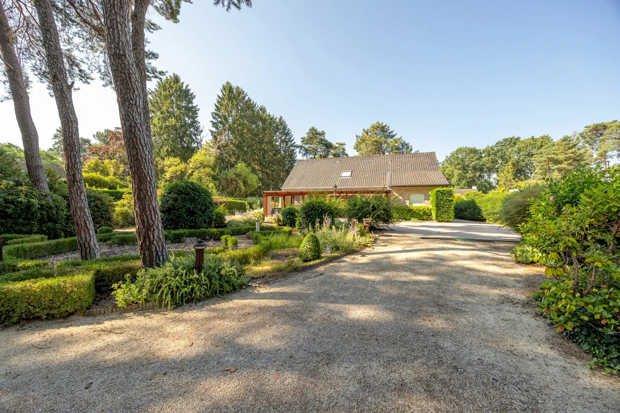 Ruime villa met prachtige tuin te Bonheiden foto 25