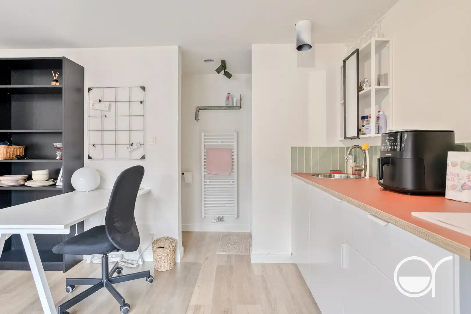 Volledig gerenoveerde studentenwoning op toplocatie in Gent. foto 13