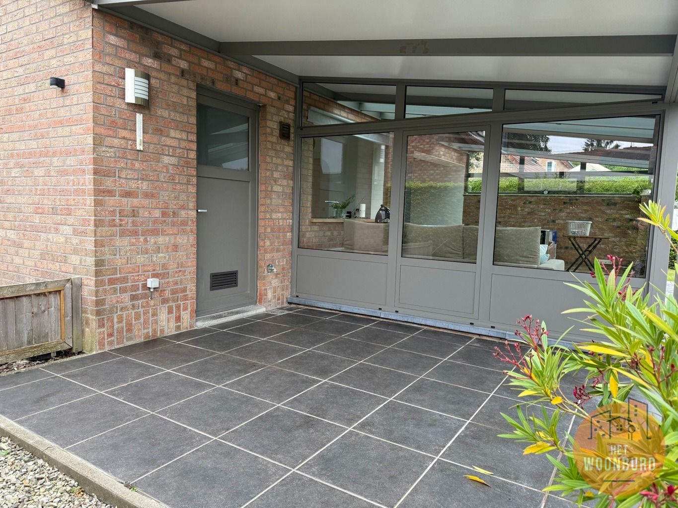 Ruime open bebouwing met garage en tuin foto 20