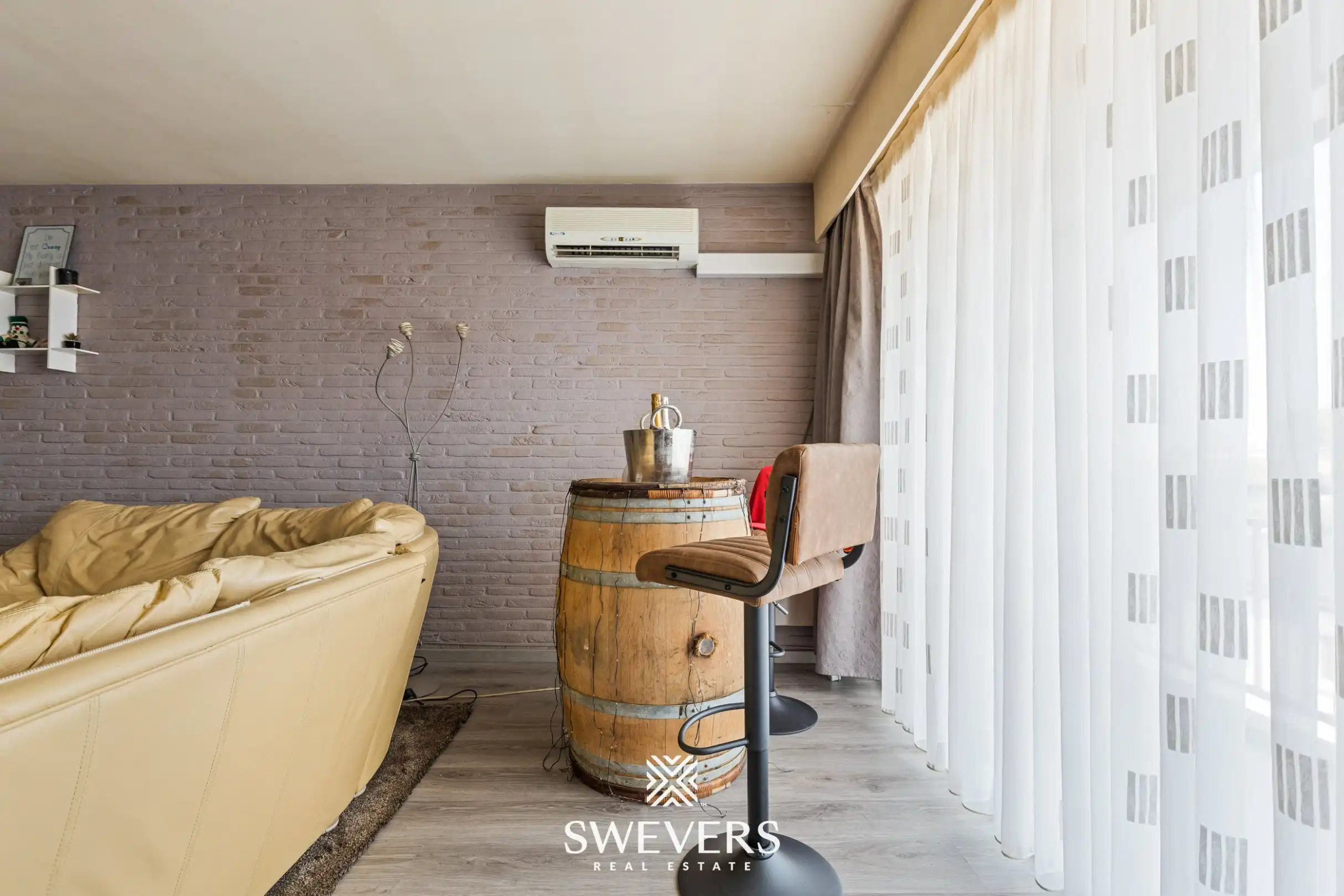 2-slaapkamerappartement van 94m² met garagebox in hartje Beringen foto 6