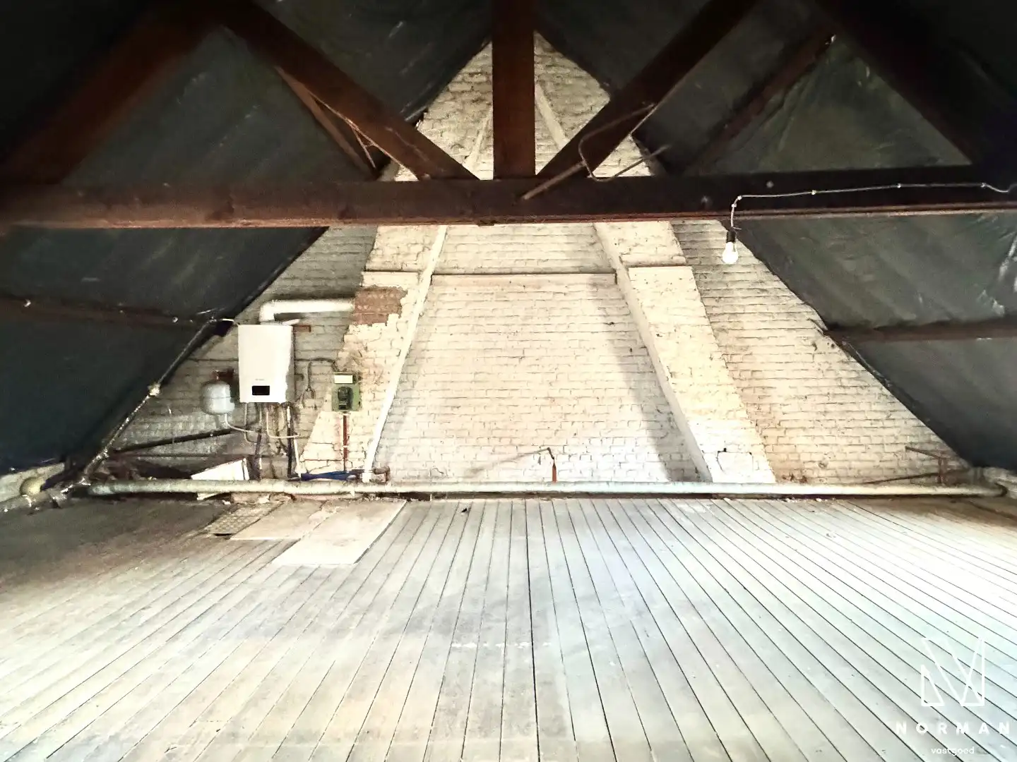 Te renoveren woning met 4 slaapkamers te koop in centrum Kuurne! foto 22