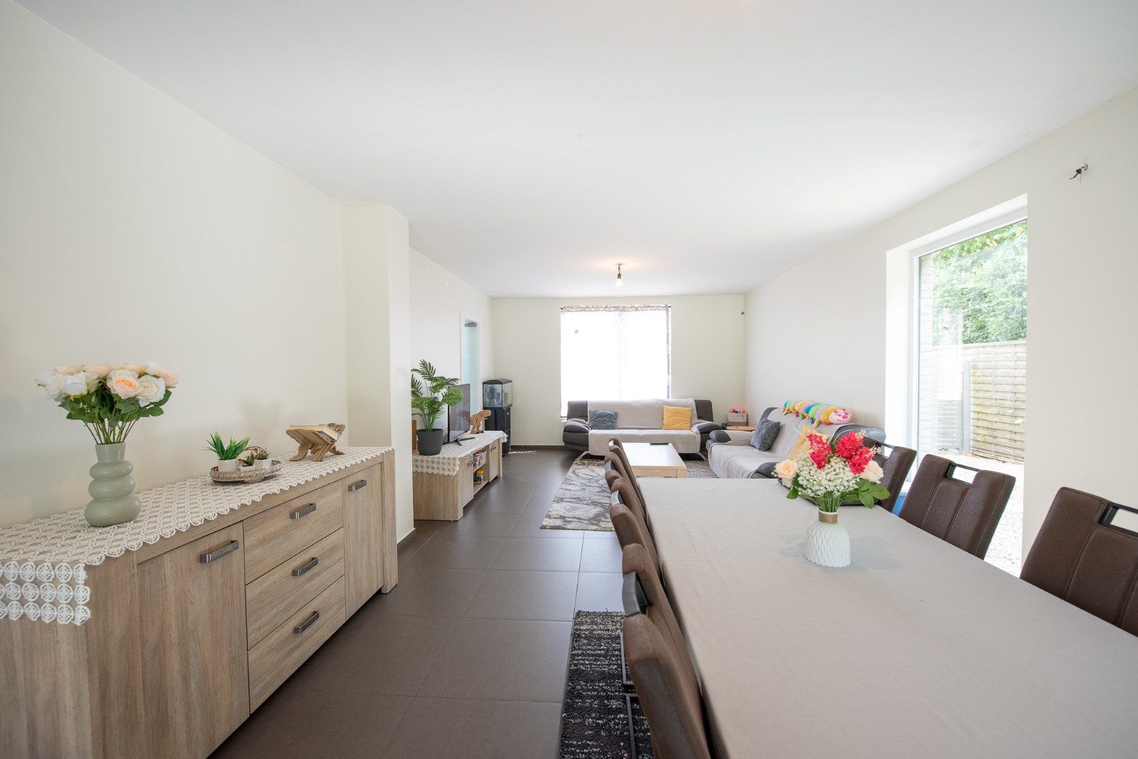 Ruime halfopen woning TE HUUR in Zulte foto 5