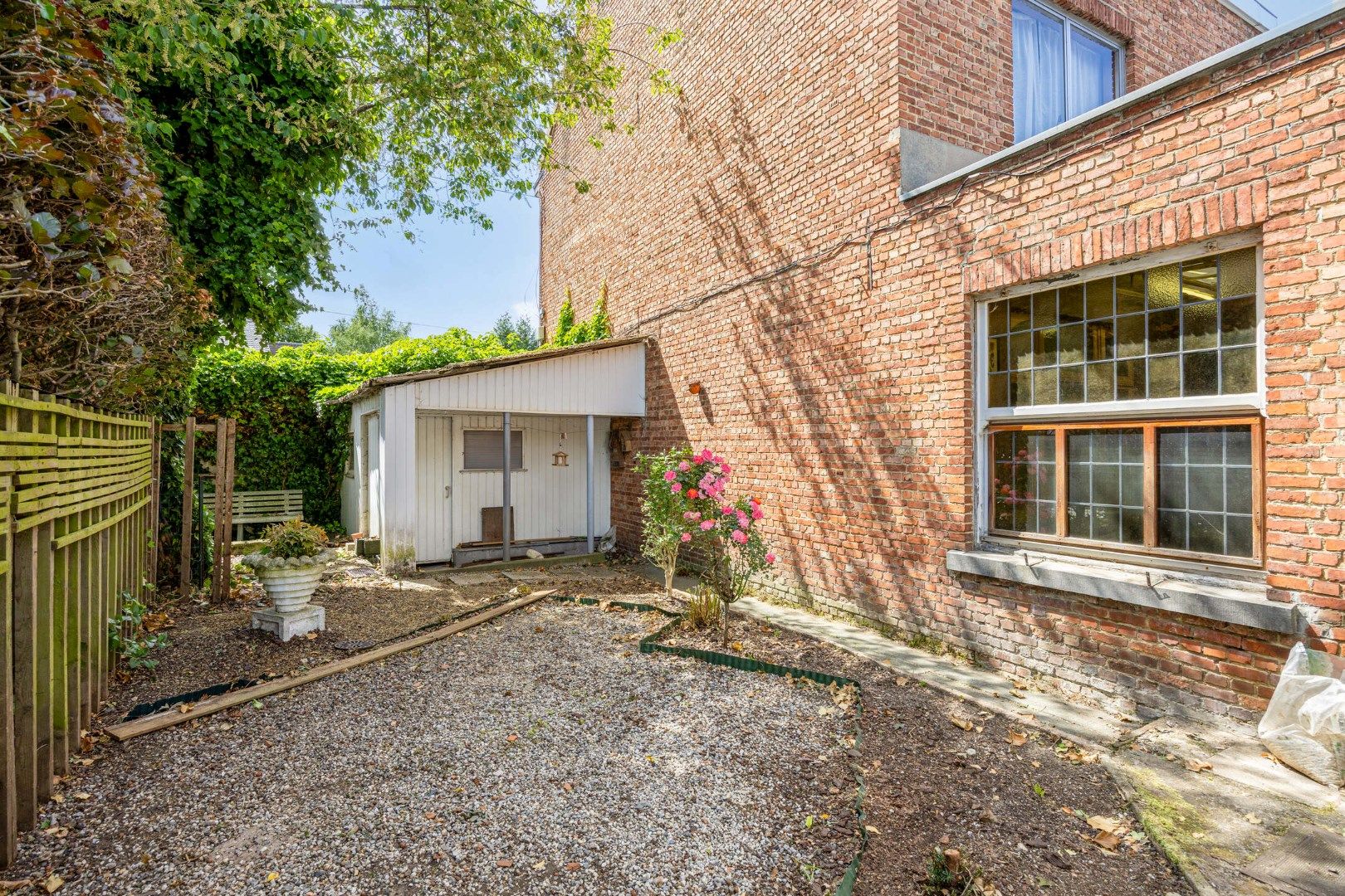 Ruime gezinswoning met veelzijdige indeling en tuin in de Platte Lostraat – EPC 697 kWh/m² – bewoonbare oppervlakte 259 m² foto 35