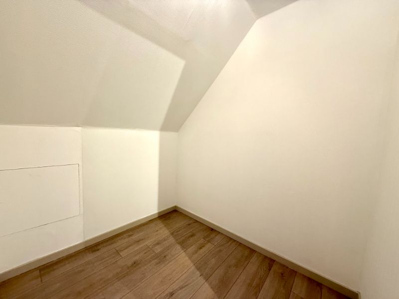 Verzorgde, energetisch gerenoveerde woning in rustige en centrale verkaveling foto 20