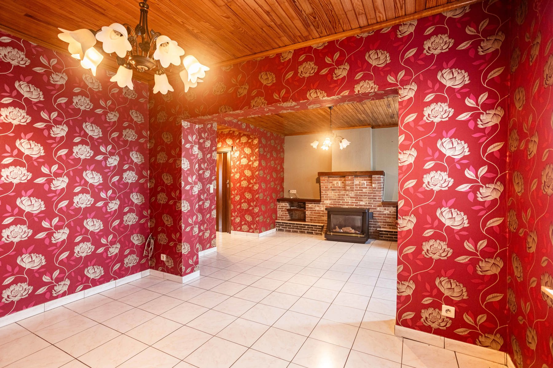 Rustig gelegen te renoveren woning in doodlopende straat. foto 6