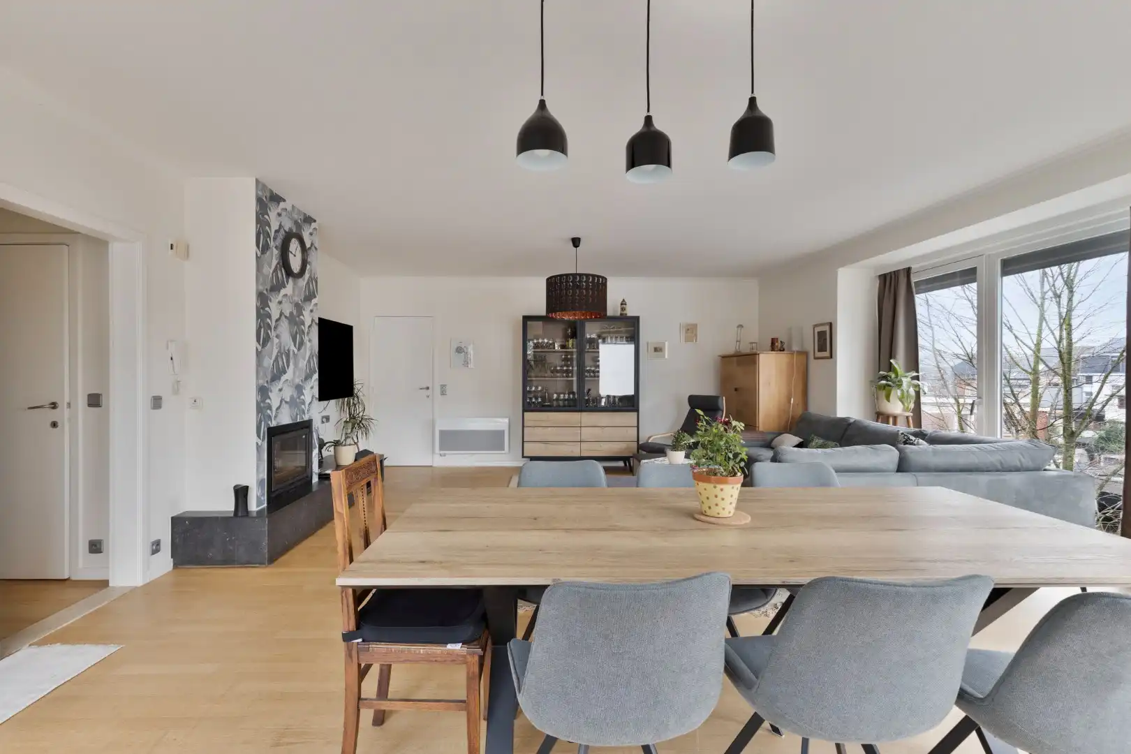 Lichtrijk dakappartement met 3 slaapkamers foto 6