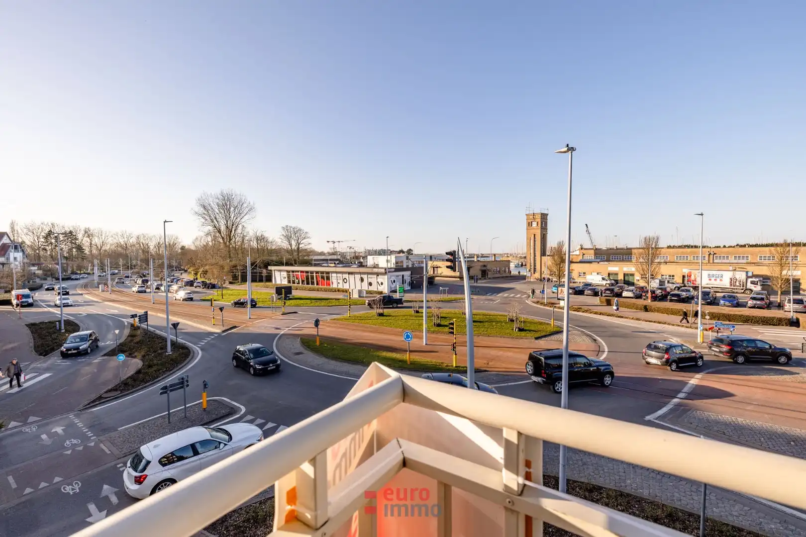 Lichtrijk hoekappartement op topligging aan de kaai in Nieuwpoort-Stad! foto 5