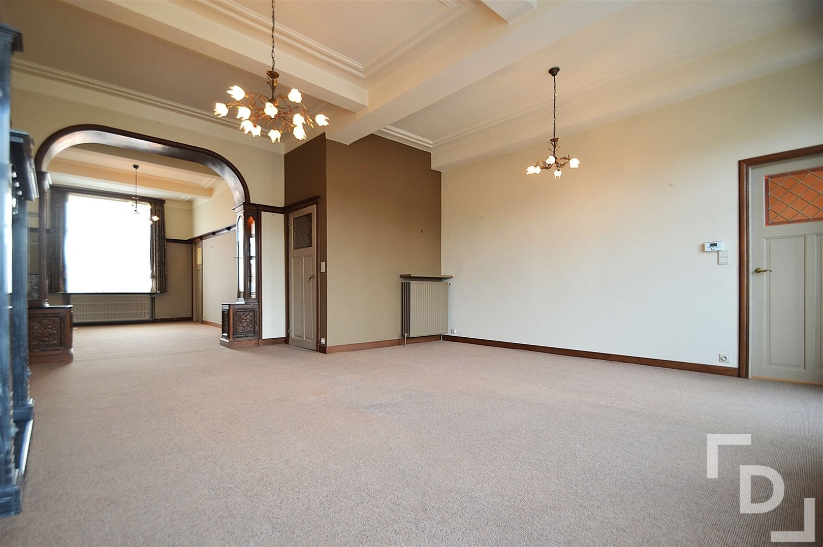 Ruim appartement op toplocatie in Ieper. foto 4