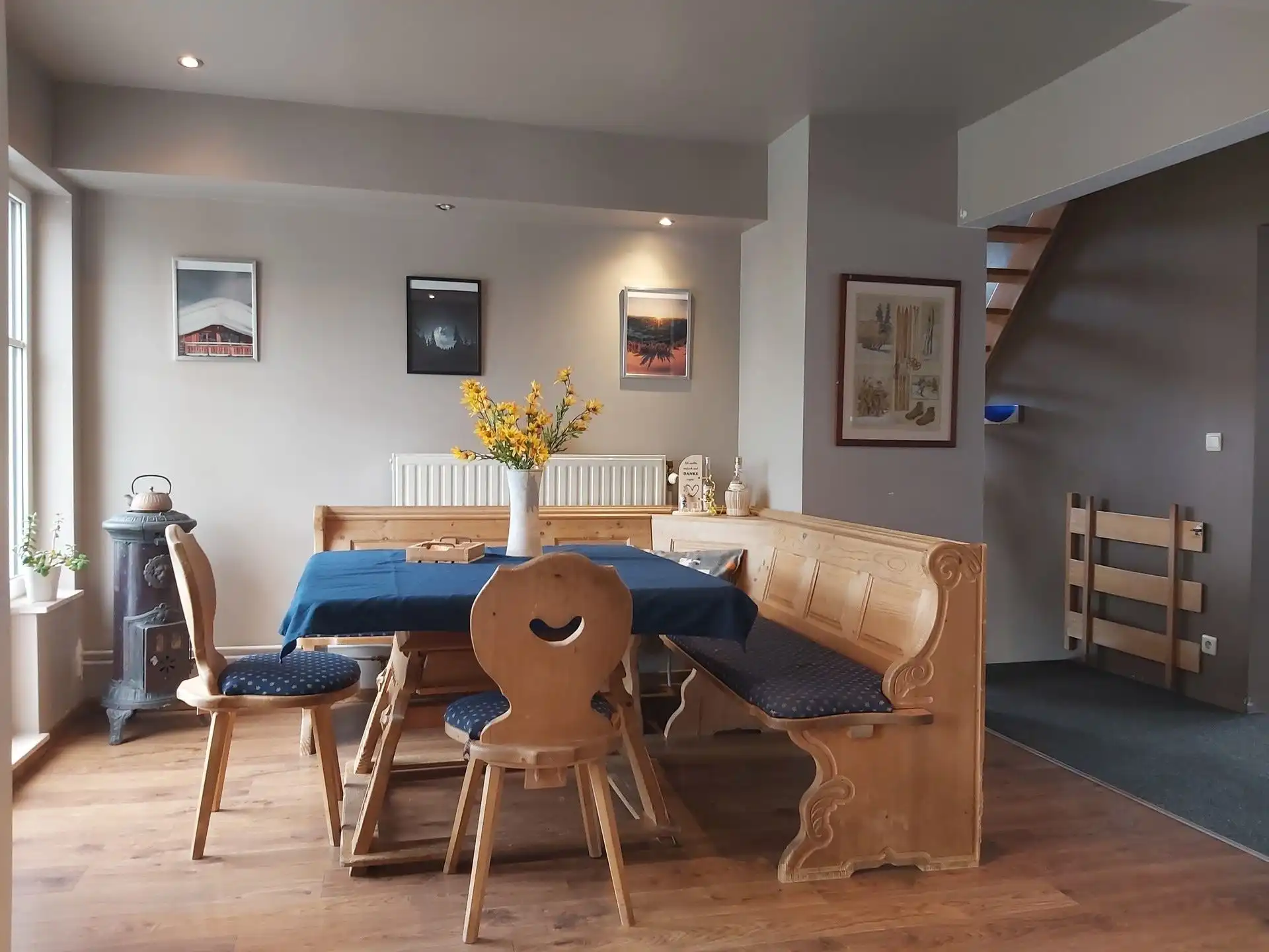 Wonen én werken op een toplocatie – praktijkruimte met ruime duplexwoning met 4 slaapkamers op een perceel van 4a23ca! foto 5