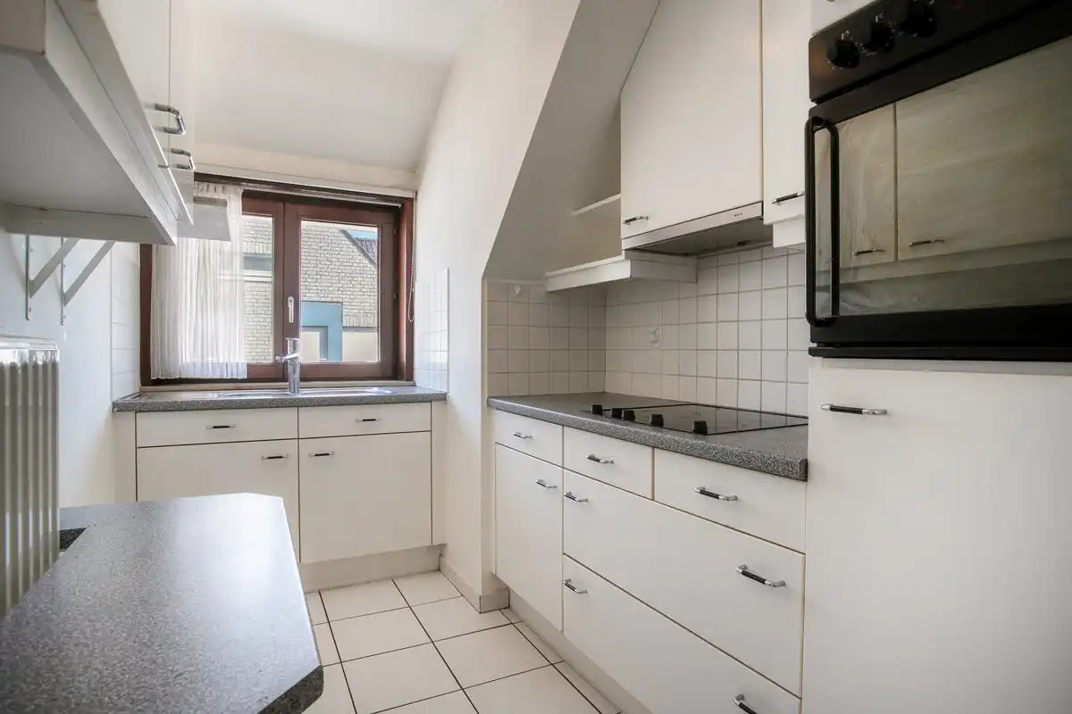 Leuk 2-slaapkamerappartement te Zwevegem foto 6