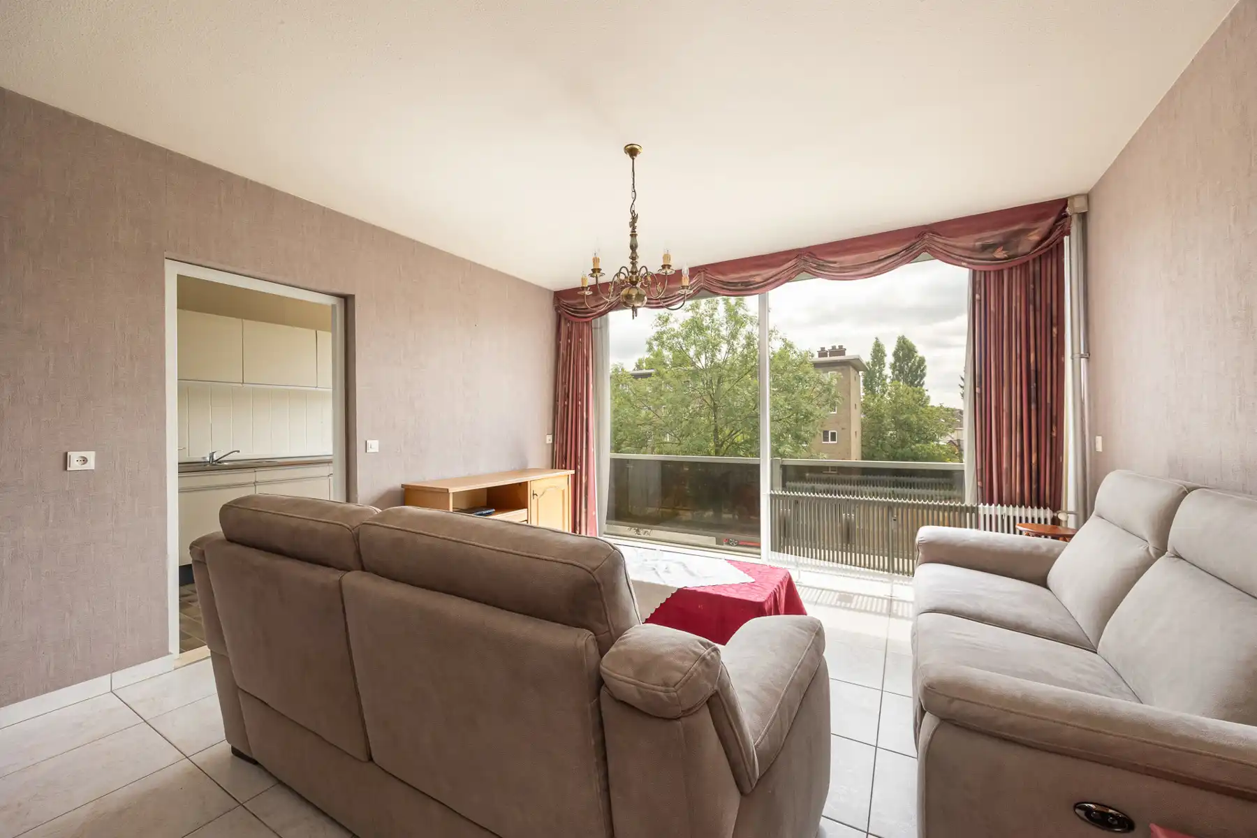 Appartement met 2 slaapkamers op de 2de verdieping met lift foto 9