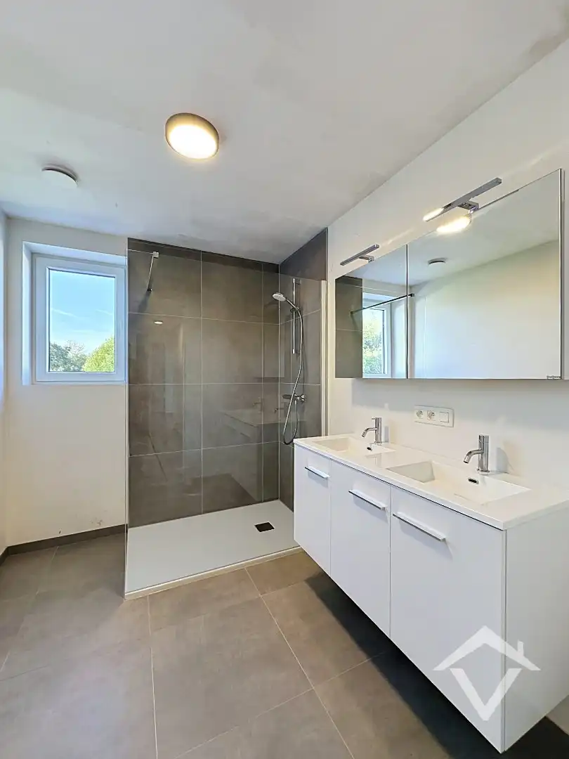 Nieuwbouwwoning met 3 slaapkamers in centrum Koekelare  foto 18