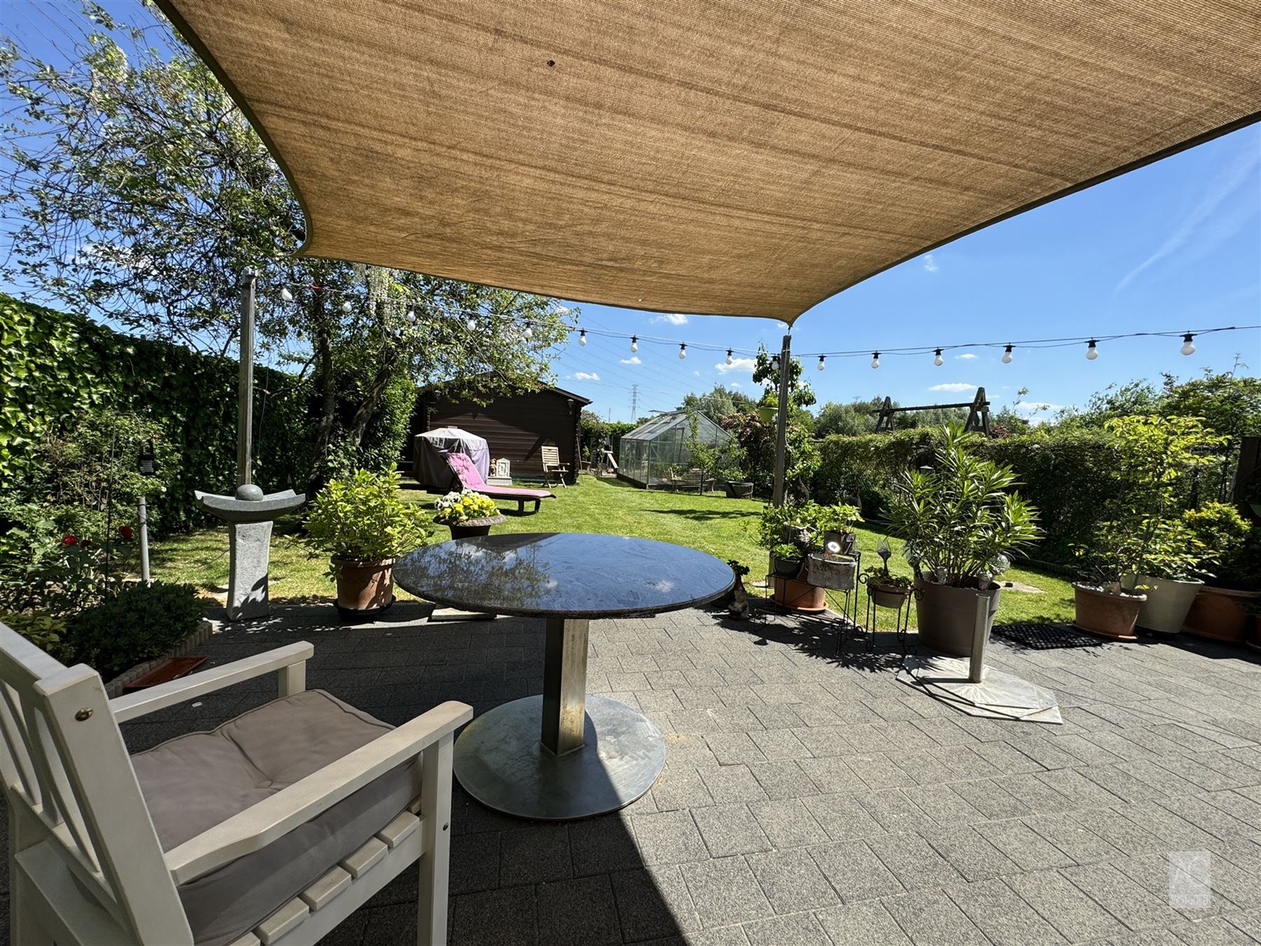 Mooie halfopen bebouwing met tuin en garage foto 3