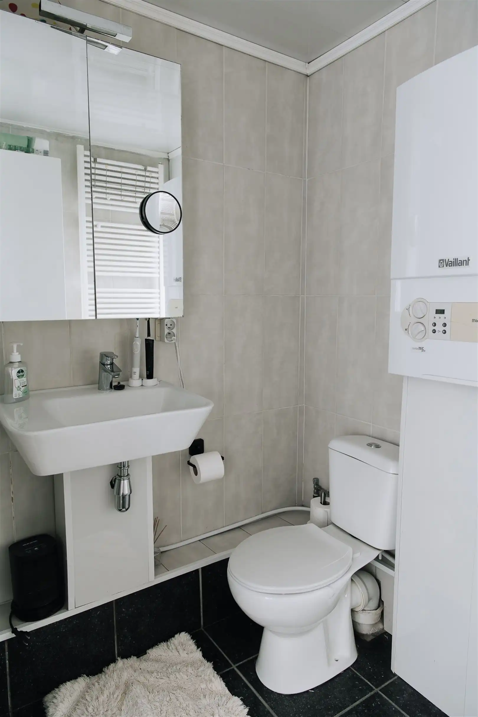 Duplex appartement in klein gebouw met 2 terrassen! foto 9