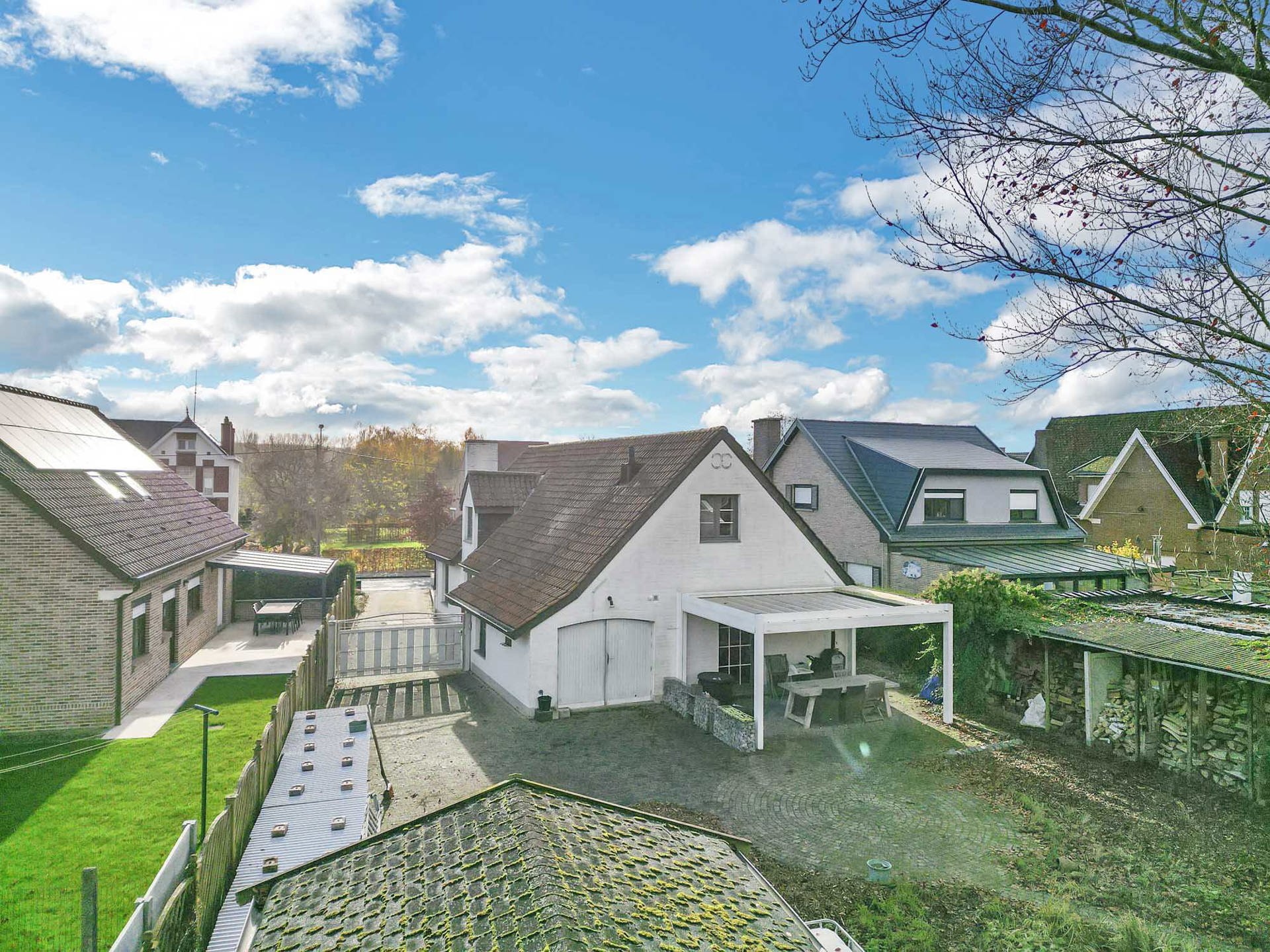 Gezellige woning met ruime tuin foto 31