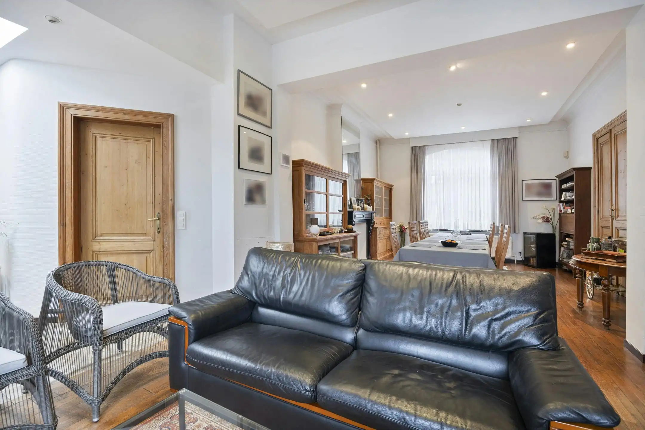 Charmante herenwoning met garage en tuin in het hartje van Ternat foto 8