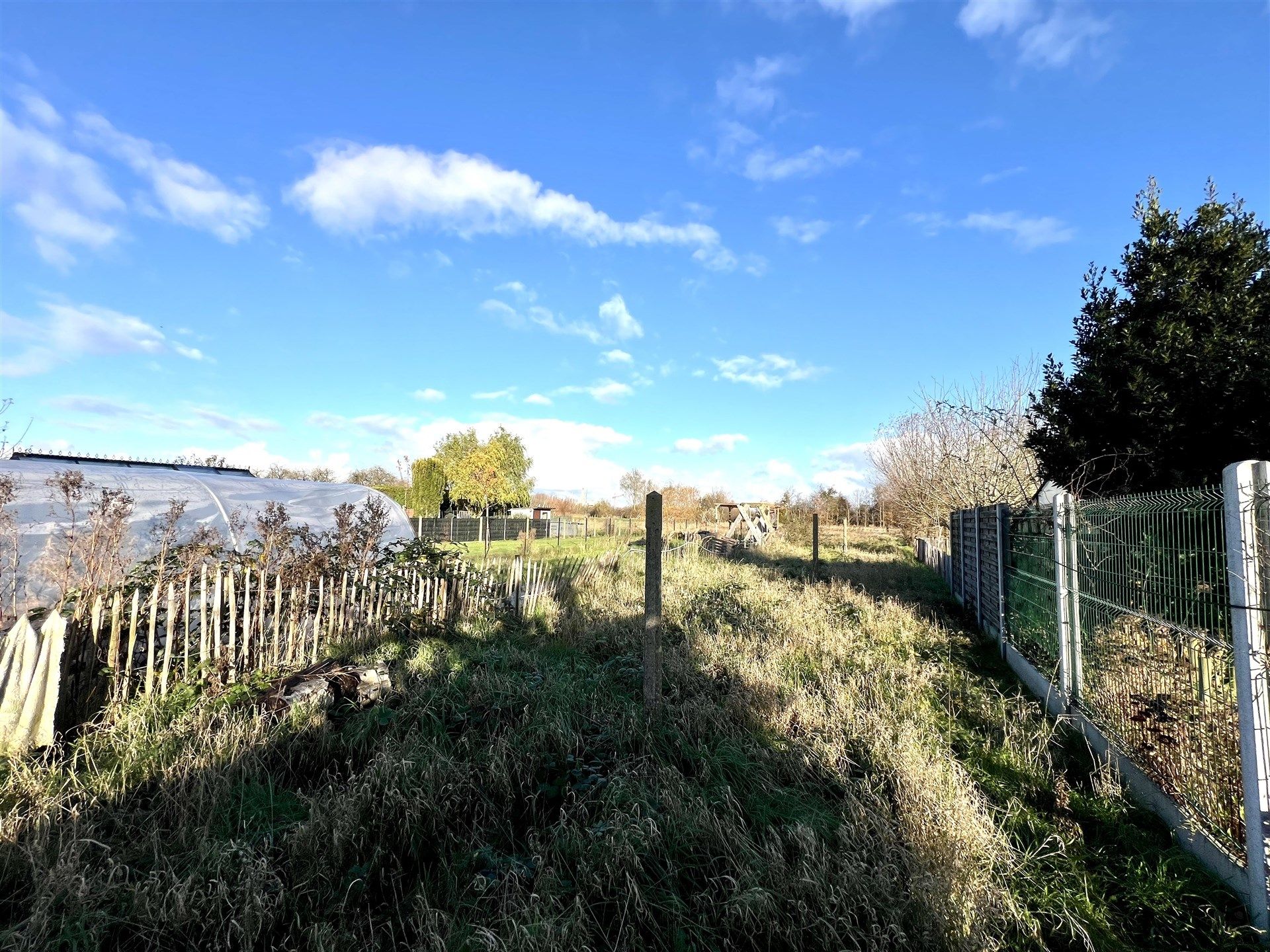 Uniek renovatieproject op 861m² in hartje Zandvoorde foto 6