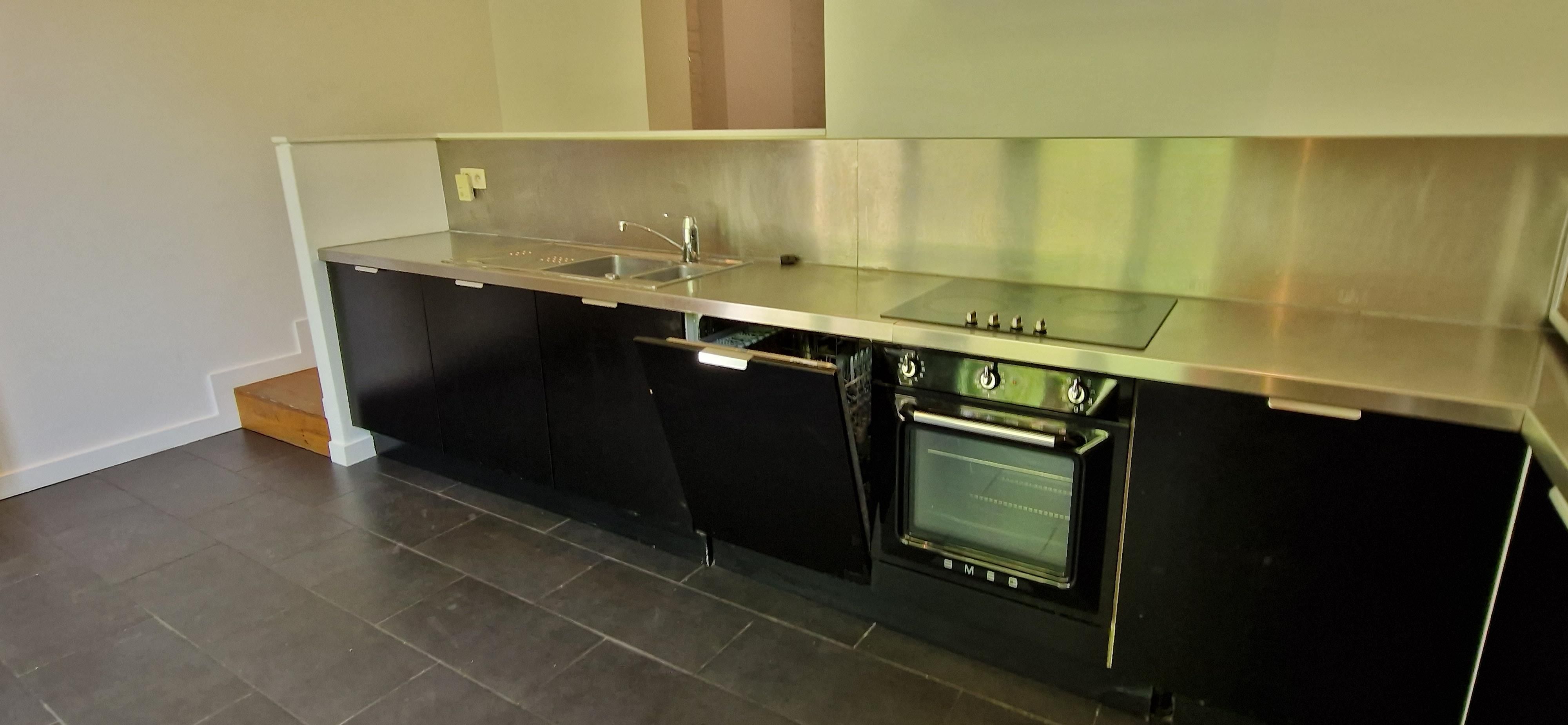 Karaktervolle HERENWONING met mooie leefruimten, 4 slaapkamers en een rustgevende tuin  op 1 are 70 ca.   foto 13