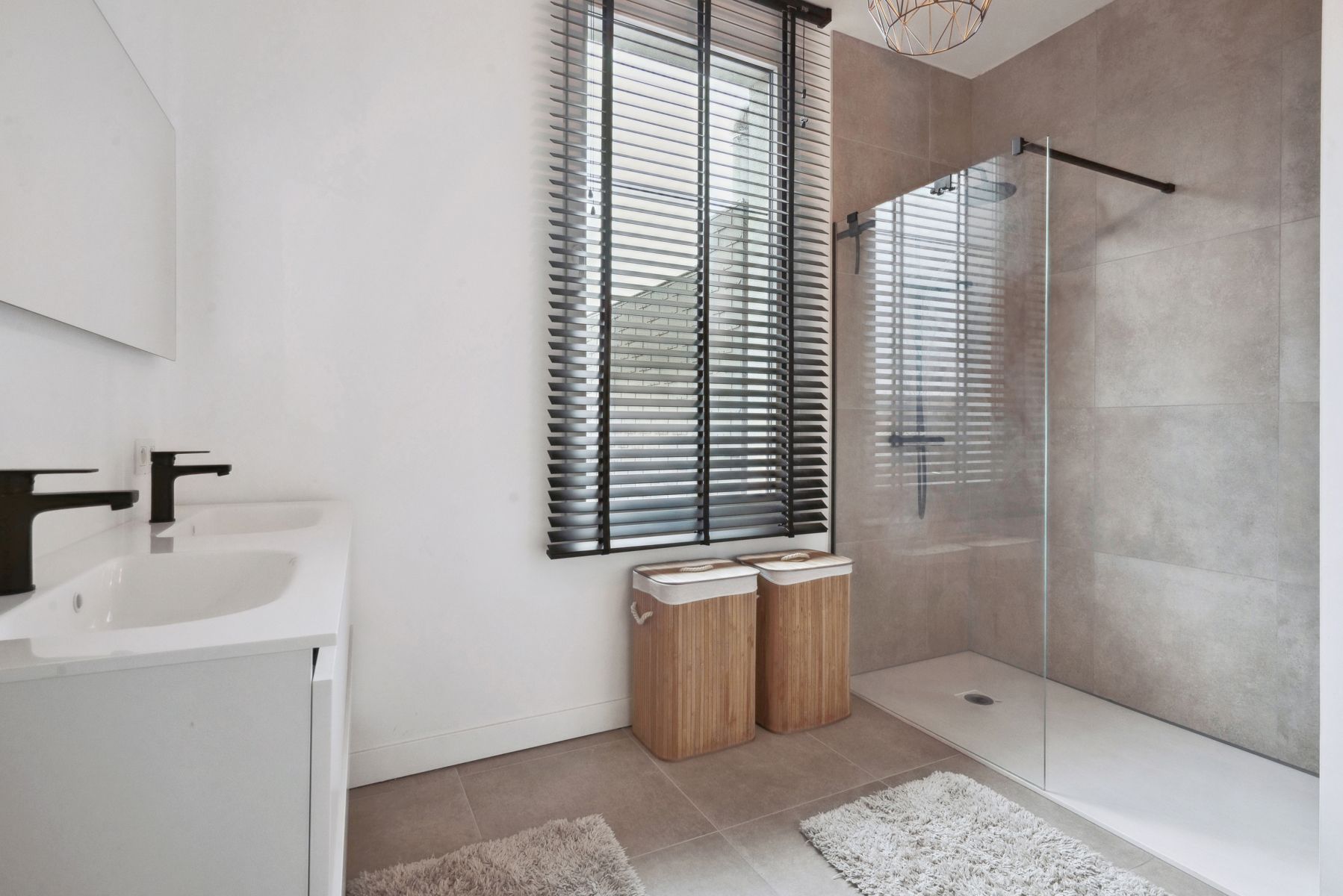 TE KOOP - instapklare woning met 3 slaapkamers te Wetteren foto 10