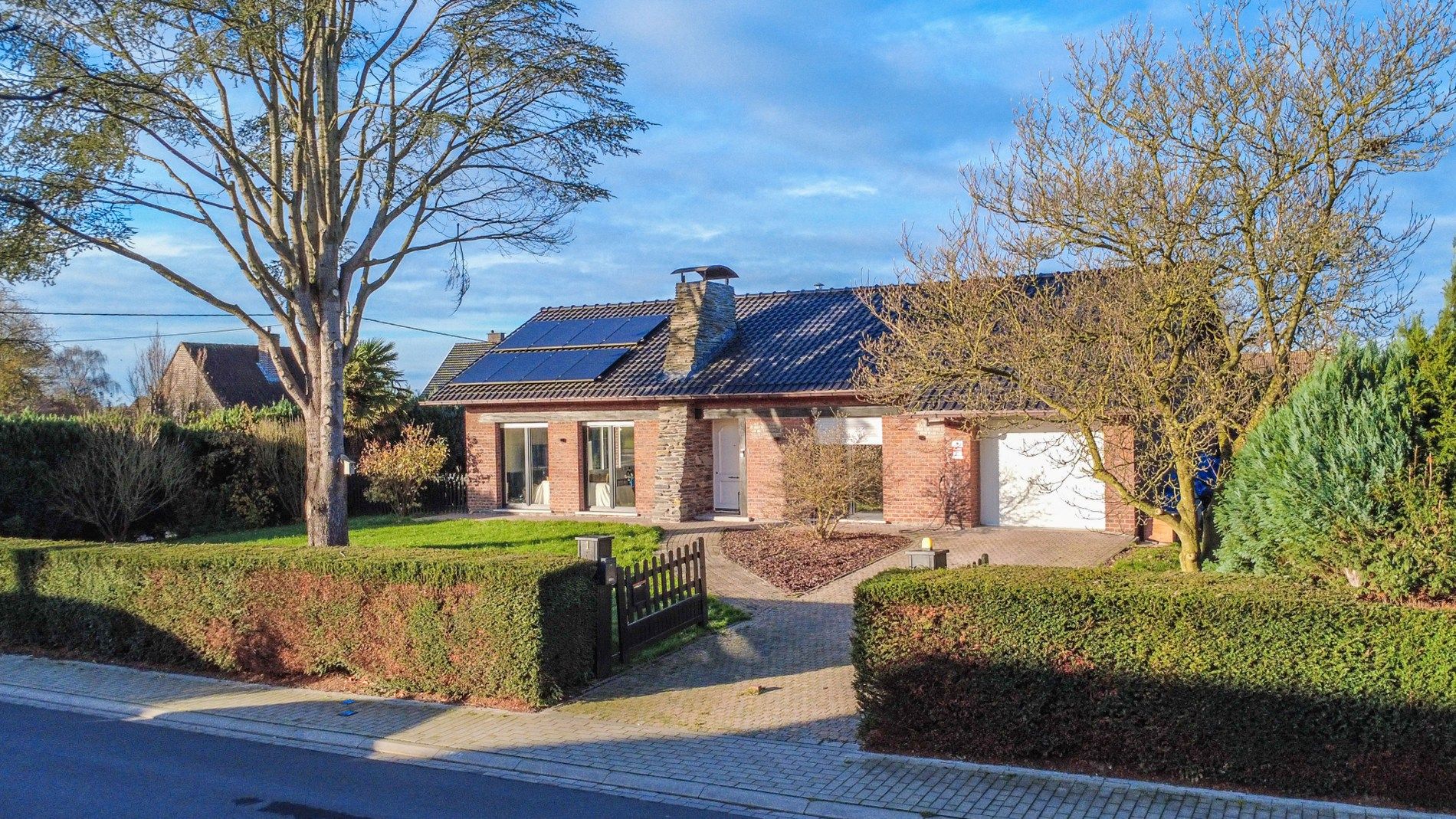 Een ingrijpend vernieuwbouwde, energiezuinige (label B) villa  foto 24