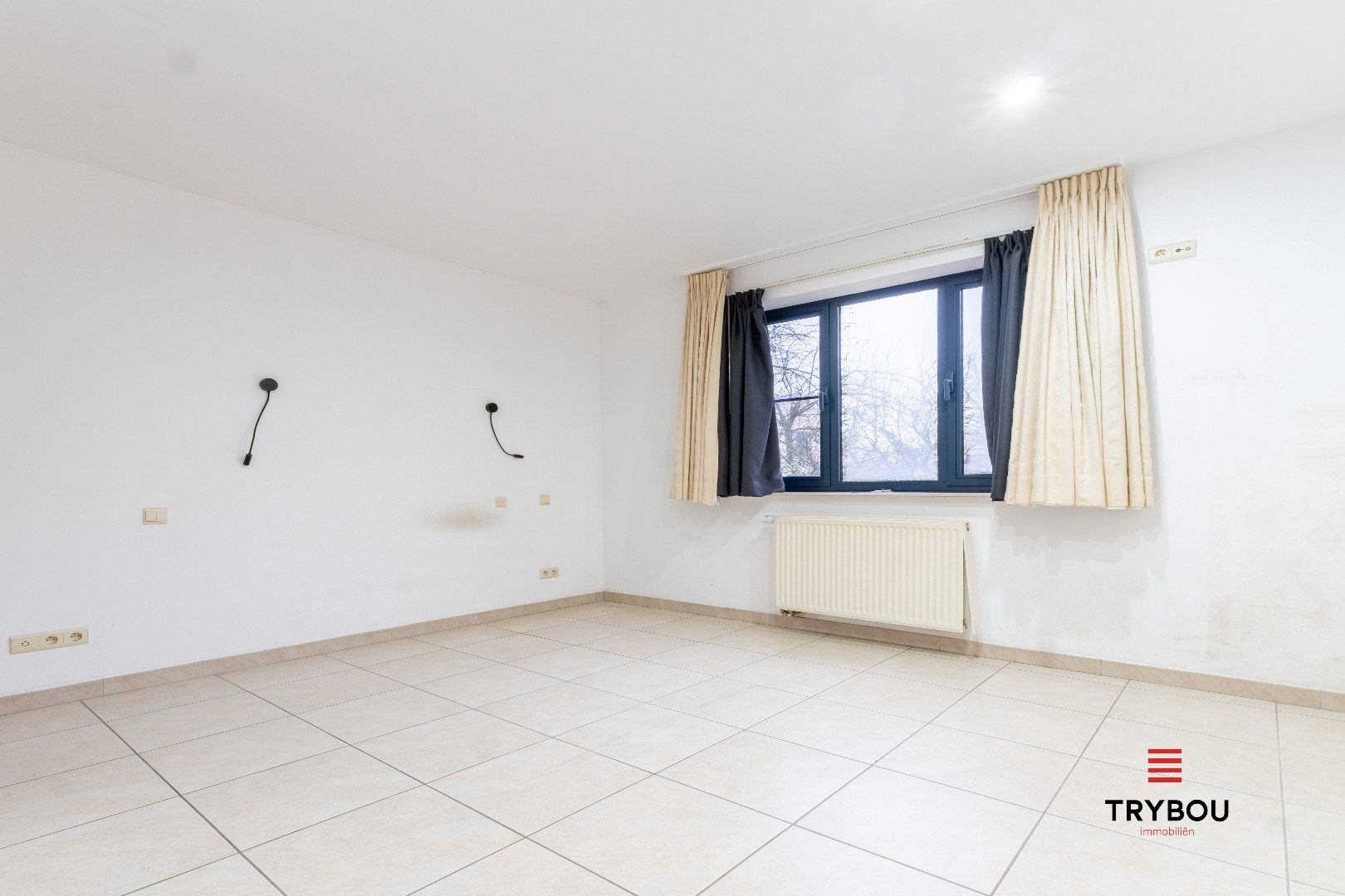 Karaktervolle gezinswoning met 4 slaapkamers op toplocatie foto 8