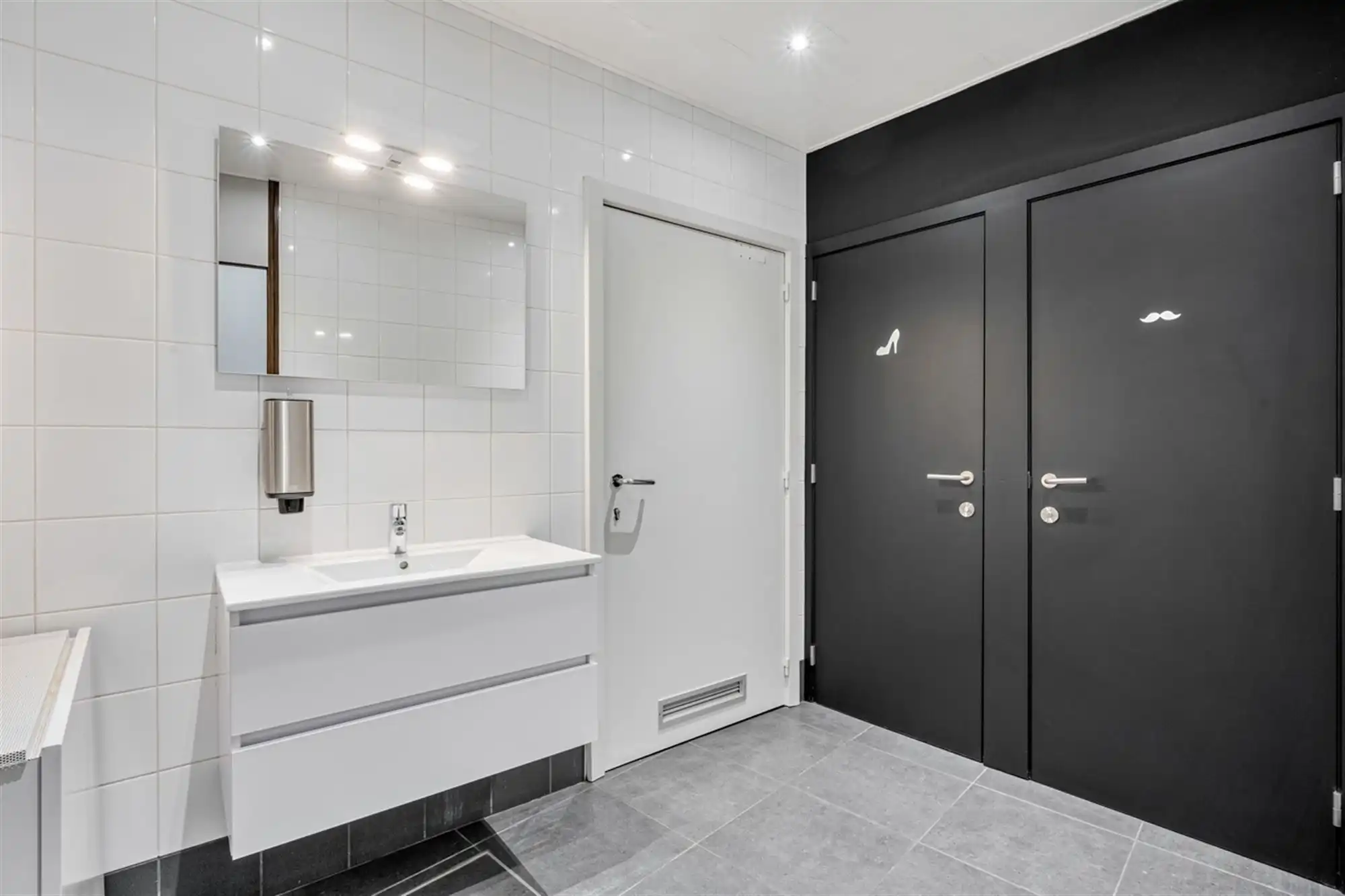 Nieuwe prijs - Instapklaar kantorencomplex op toplocatie ten zuiden van Gent foto 18