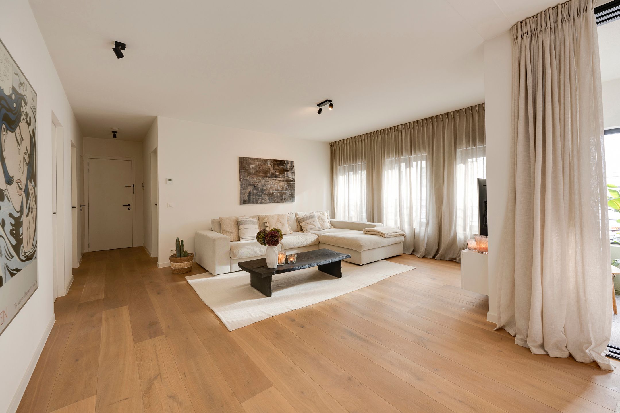 Luxueus nieuw app met 2 terrassen + 2 parkings vlakbij Zuid foto 3