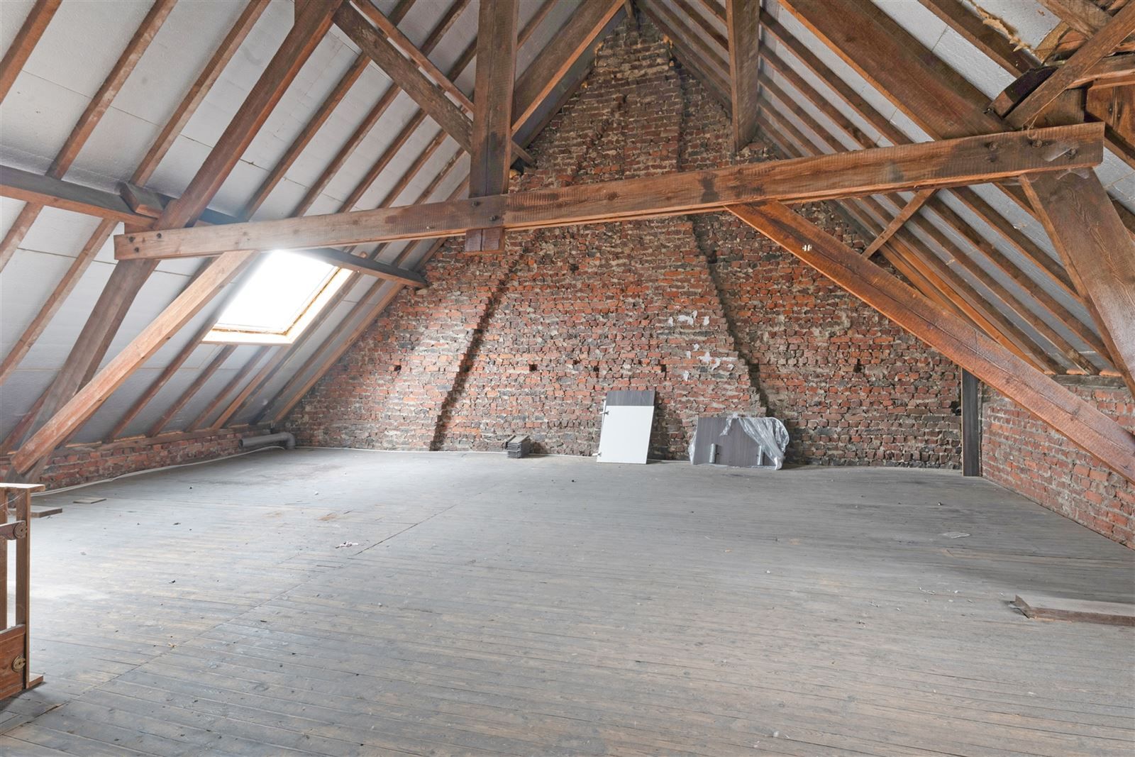 Charmante instapklare woning nabij het centrum van Zottegem! foto 19