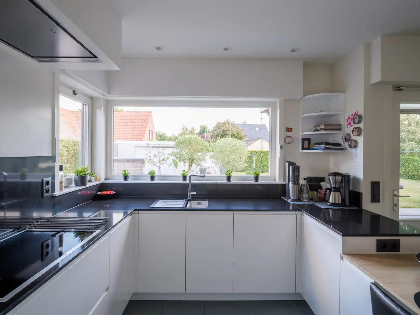 Instapklare villa met 4 slaapkamers en zonnige tuin in Drongen foto 13