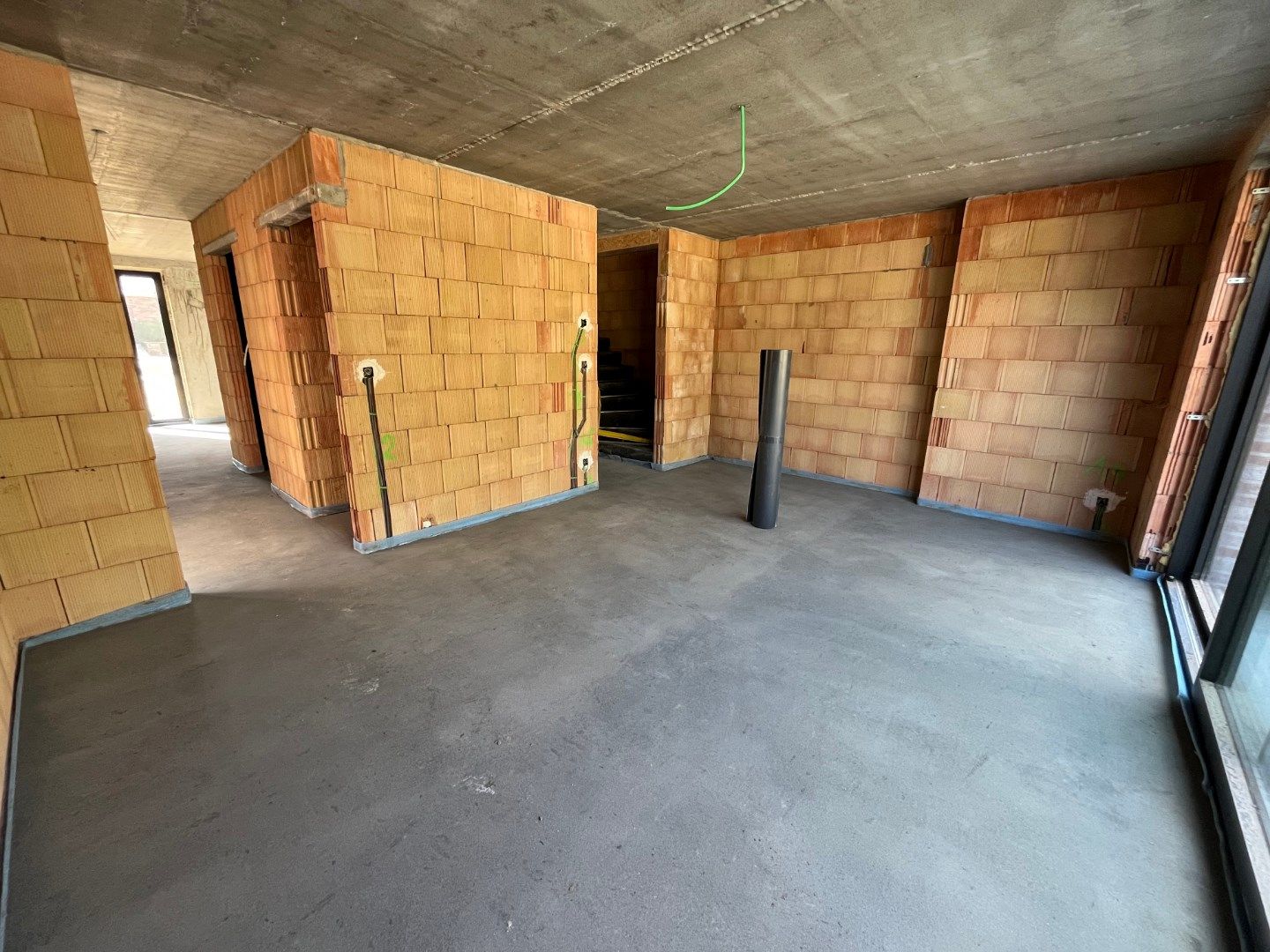 Landelijke nieuwbouwwoning in hartje Dikkelvenne foto 10
